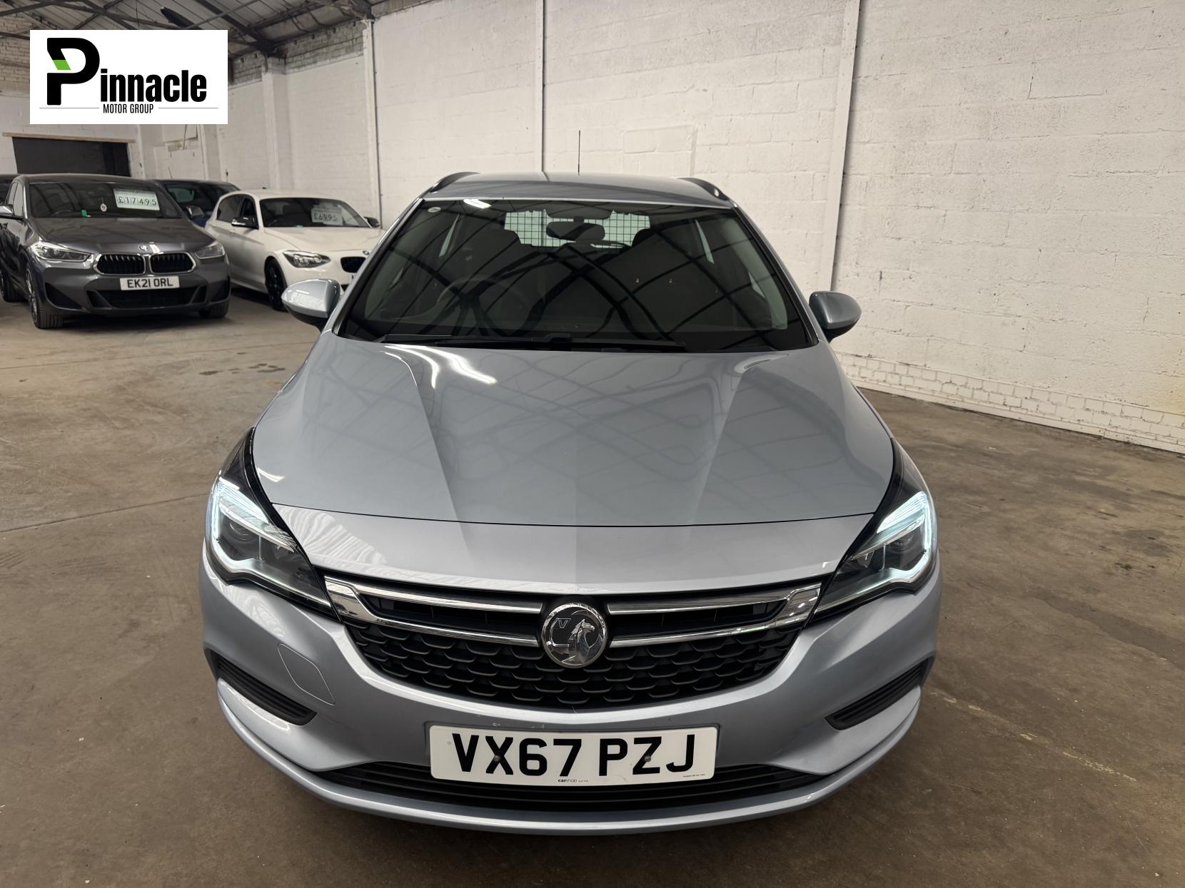 Vauxhall Astra 1.6 CDTi ecoFLEX Design Sports Tourer 5dr Diesel Manual Euro 6 (s/s) (110 ps)