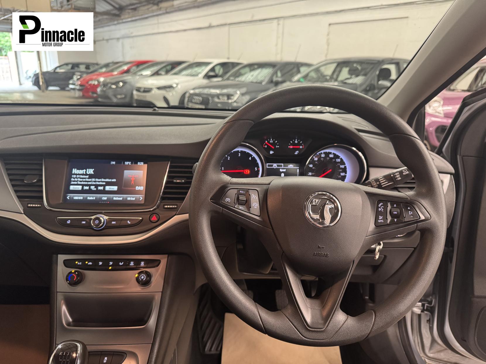 Vauxhall Astra 1.6 CDTi ecoFLEX Design Sports Tourer 5dr Diesel Manual Euro 6 (s/s) (110 ps)