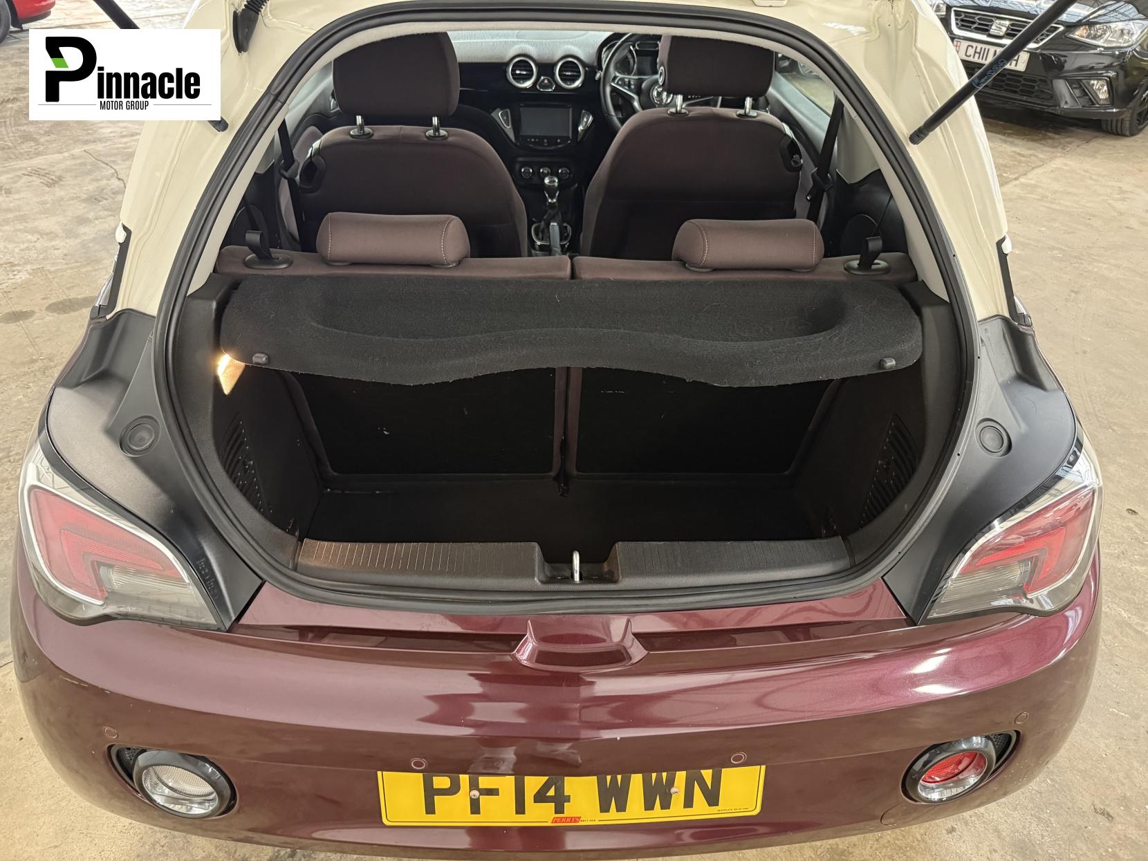 Vauxhall ADAM 1.4 16v GLAM Hatchback 3dr Petrol Manual Euro 5 (87 ps)