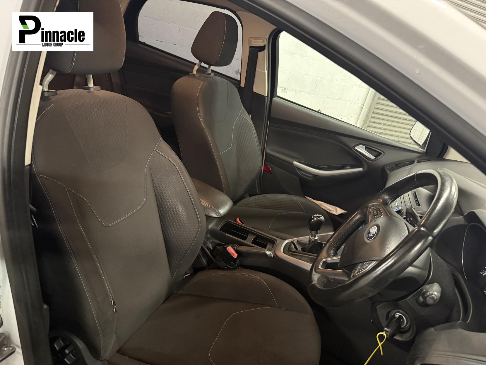 Ford Focus 1.5 TDCi Zetec Hatchback 5dr Diesel Manual Euro 6 (s/s) (120 ps)