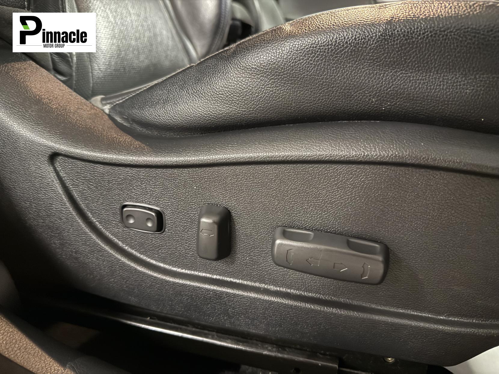 Hyundai i30 1.6 CRDi Blue Drive Premium Hatchback 5dr Diesel Manual Euro 6 (s/s) (136 ps)