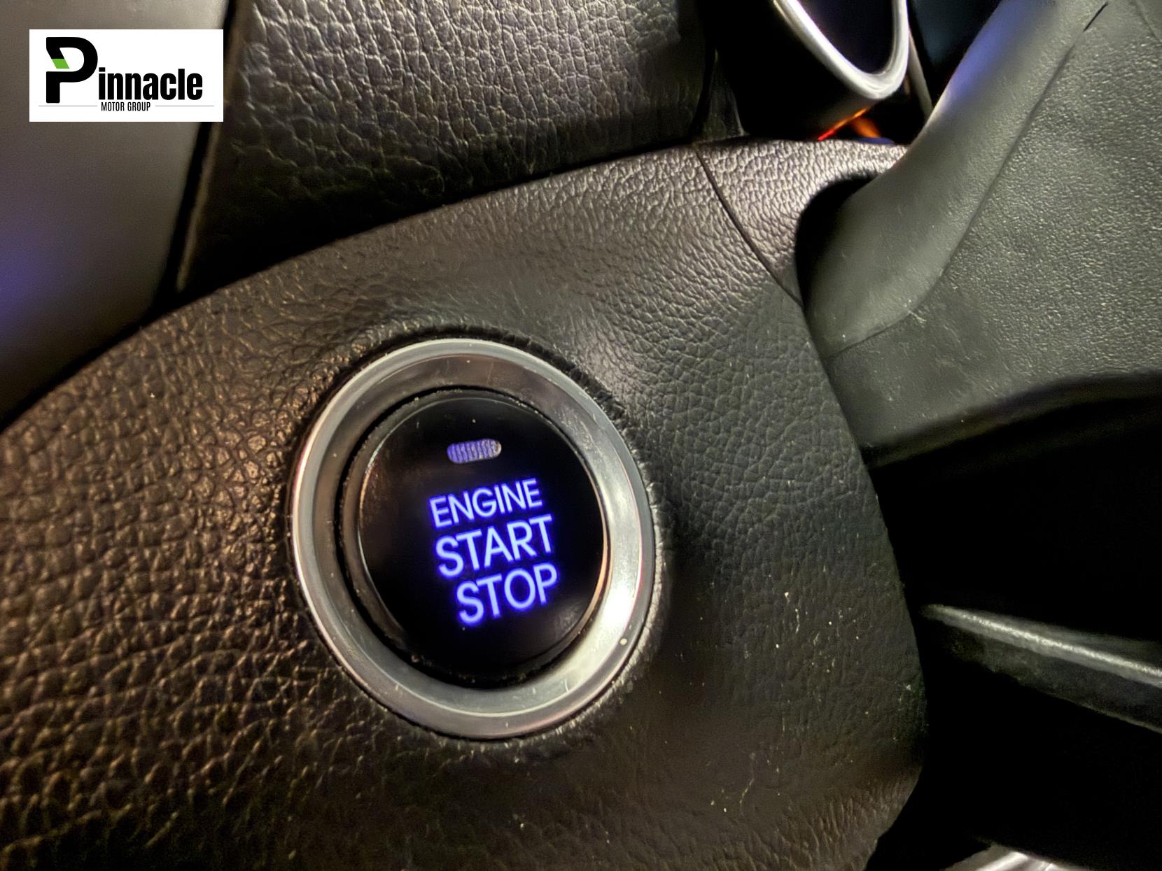 Hyundai i30 1.6 CRDi Blue Drive Premium Hatchback 5dr Diesel Manual Euro 6 (s/s) (136 ps)