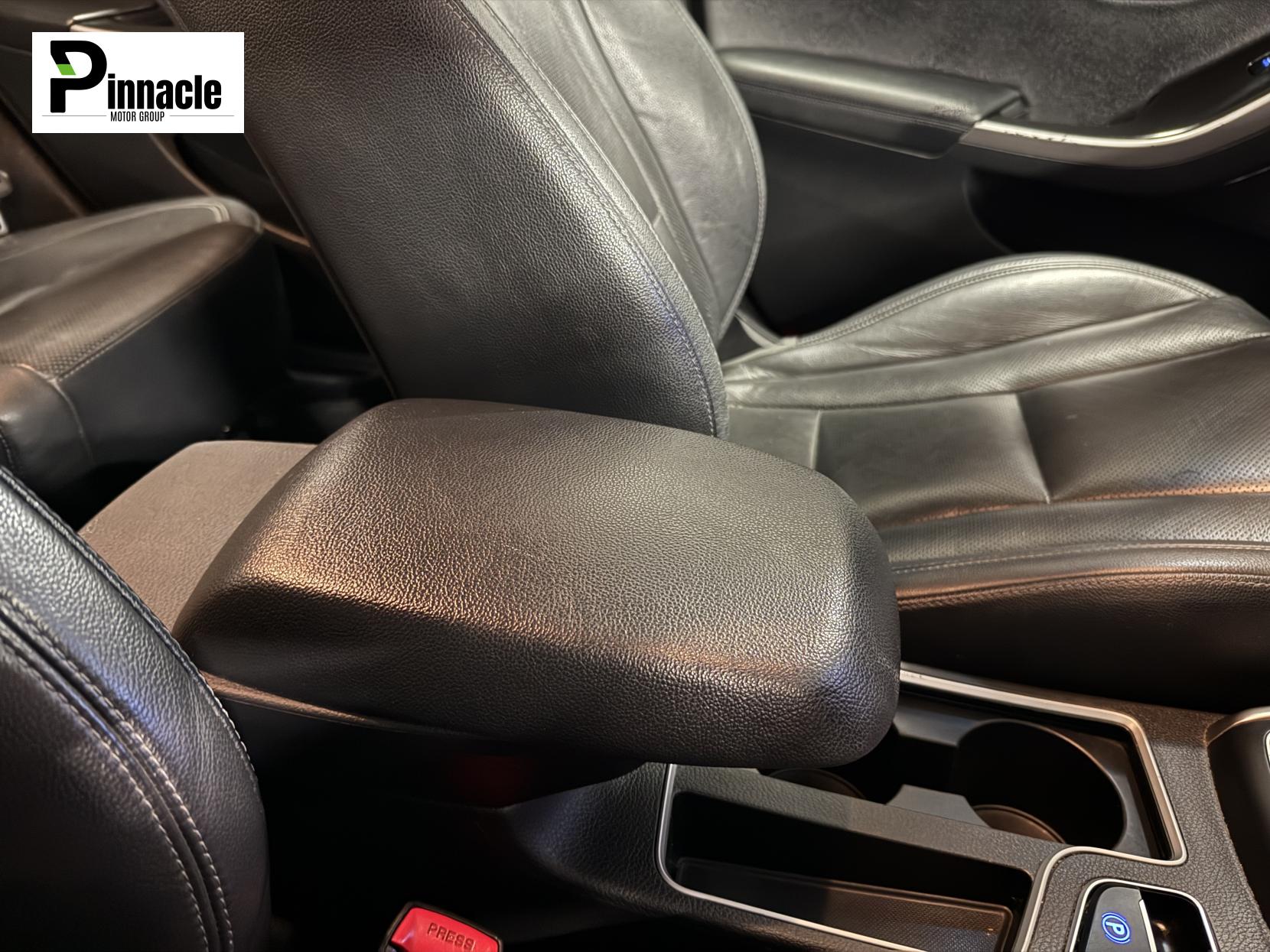 Hyundai i30 1.6 CRDi Blue Drive Premium Hatchback 5dr Diesel Manual Euro 6 (s/s) (136 ps)