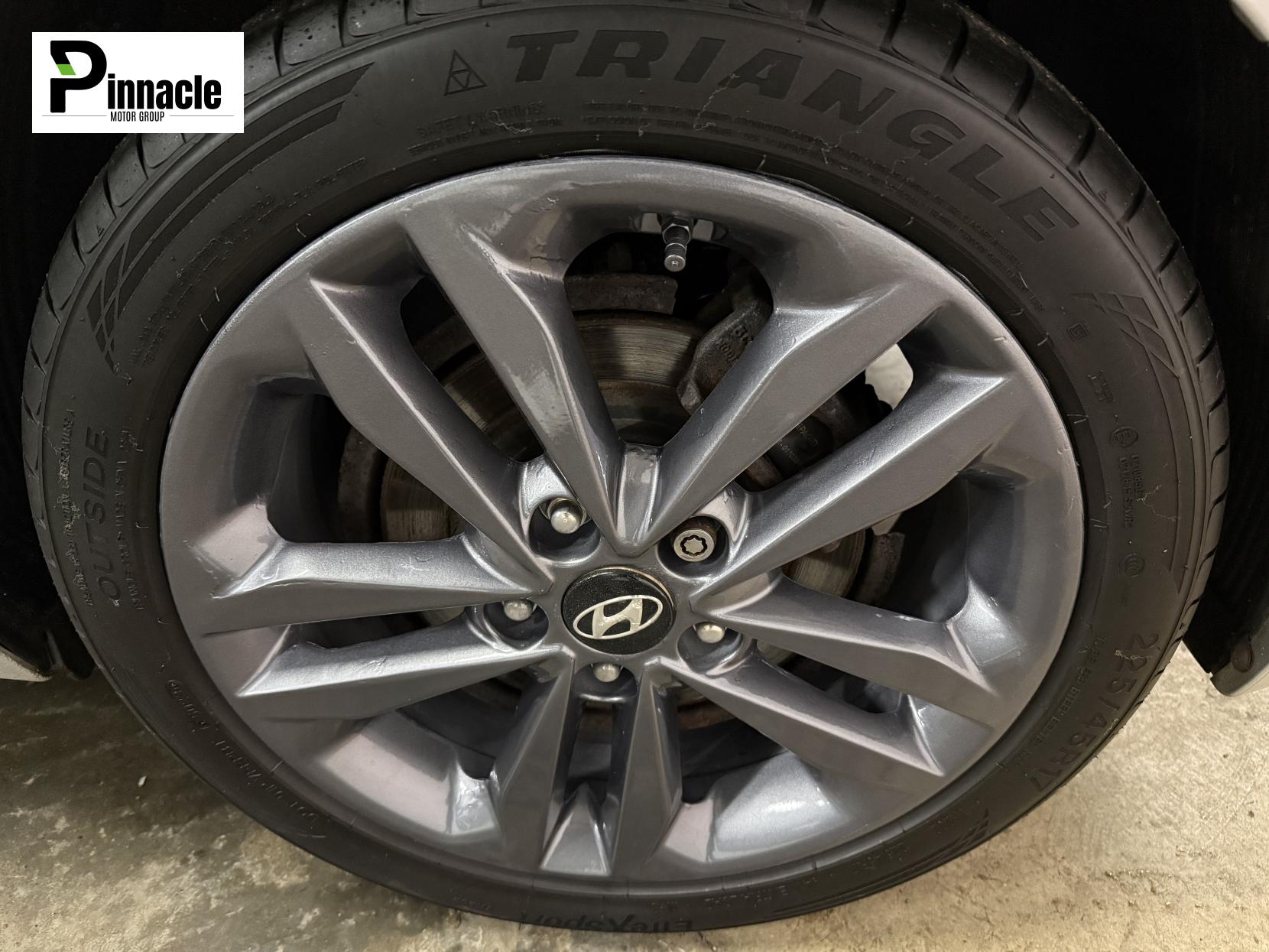 Hyundai i30 1.6 CRDi Blue Drive Premium Hatchback 5dr Diesel Manual Euro 6 (s/s) (136 ps)