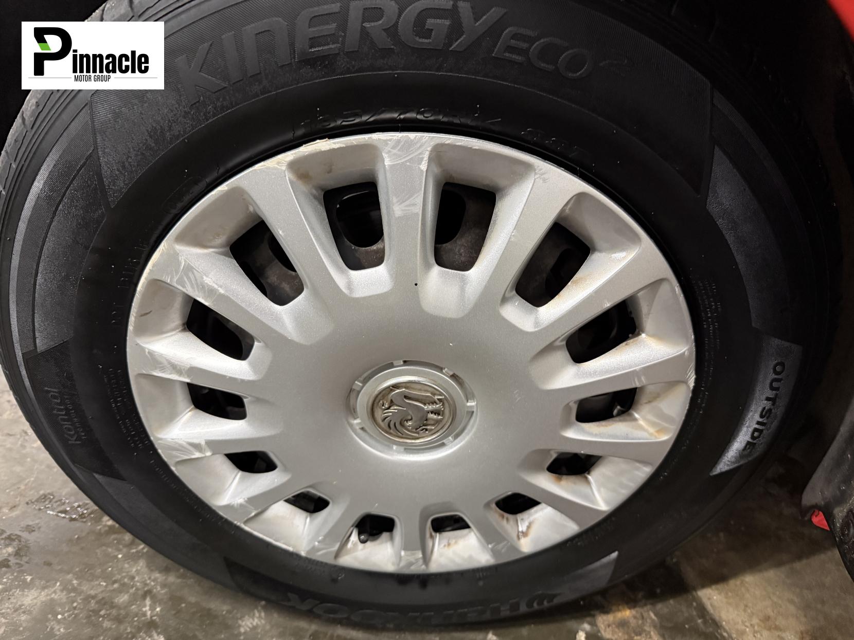 Vauxhall Corsa 1.0i 12v Life Hatchback 3dr Petrol Manual (134 g/km, 59 bhp)