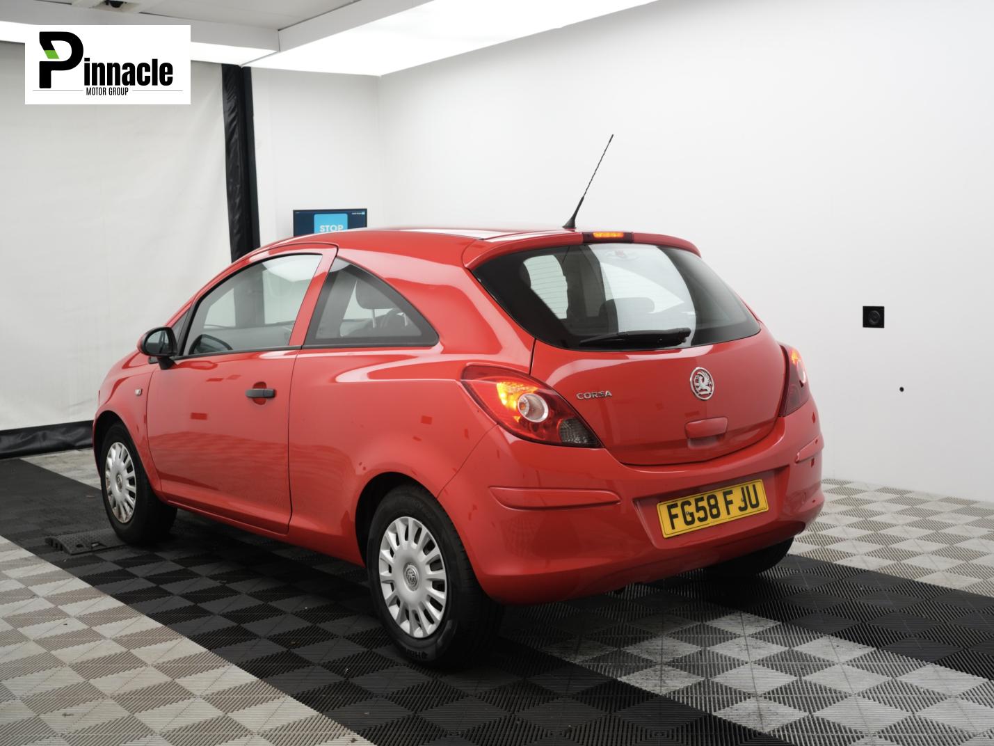 Vauxhall Corsa 1.0i 12v Life Hatchback 3dr Petrol Manual (134 g/km, 59 bhp)
