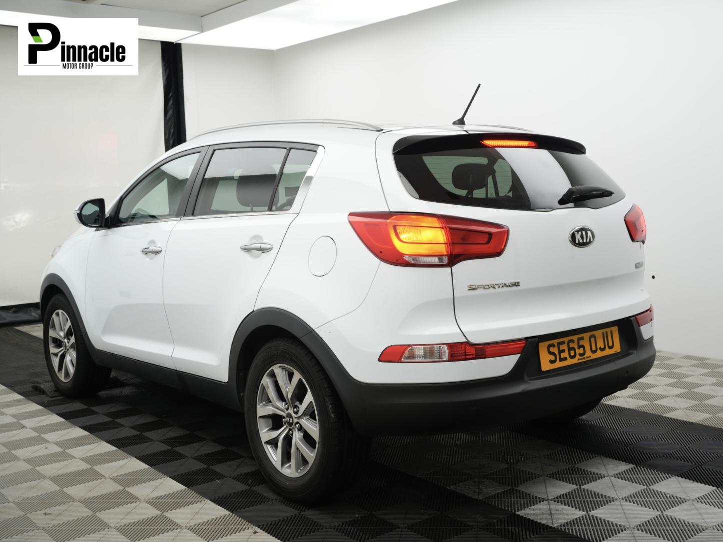 Kia Sportage 1.6 GDi EcoDynamics 2 SUV 5dr Petrol Manual 2WD Euro 6 (s/s) (133 bhp)