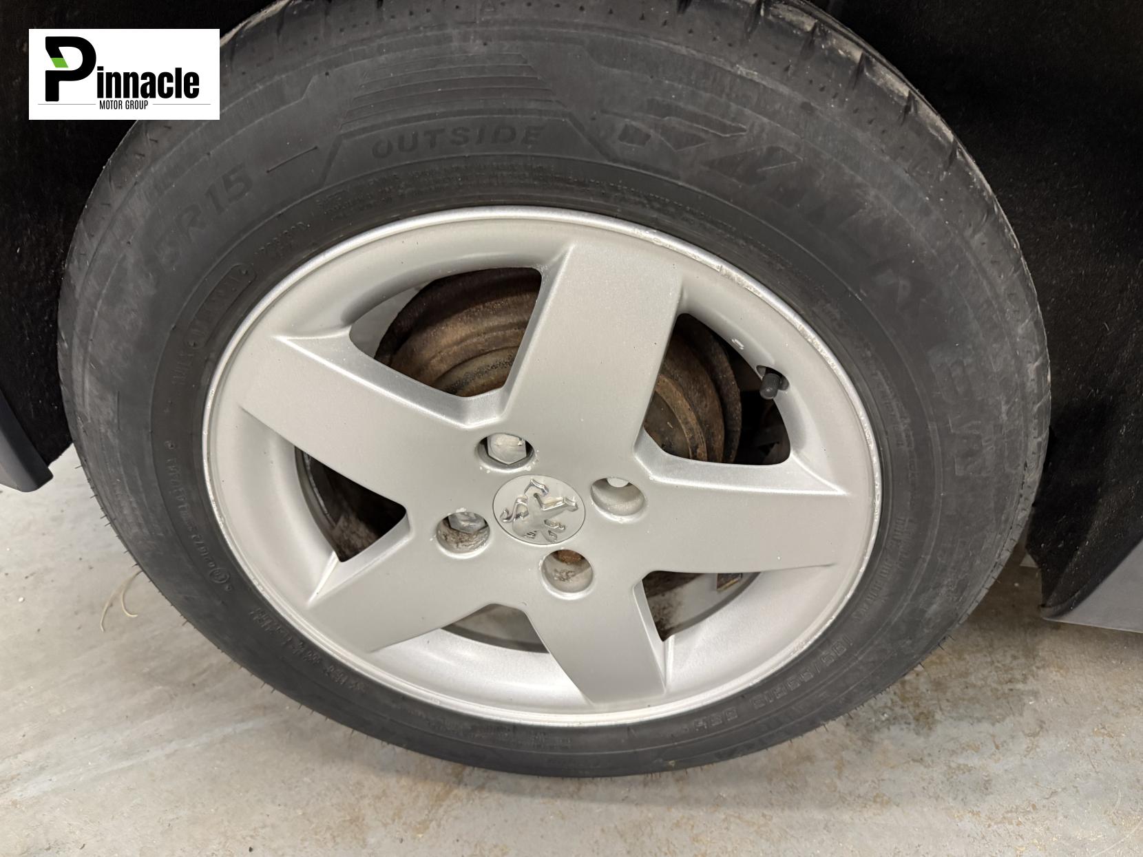 Peugeot 207 1.4 VTi Sport Hatchback 5dr Petrol Manual Euro 4 (95 ps)