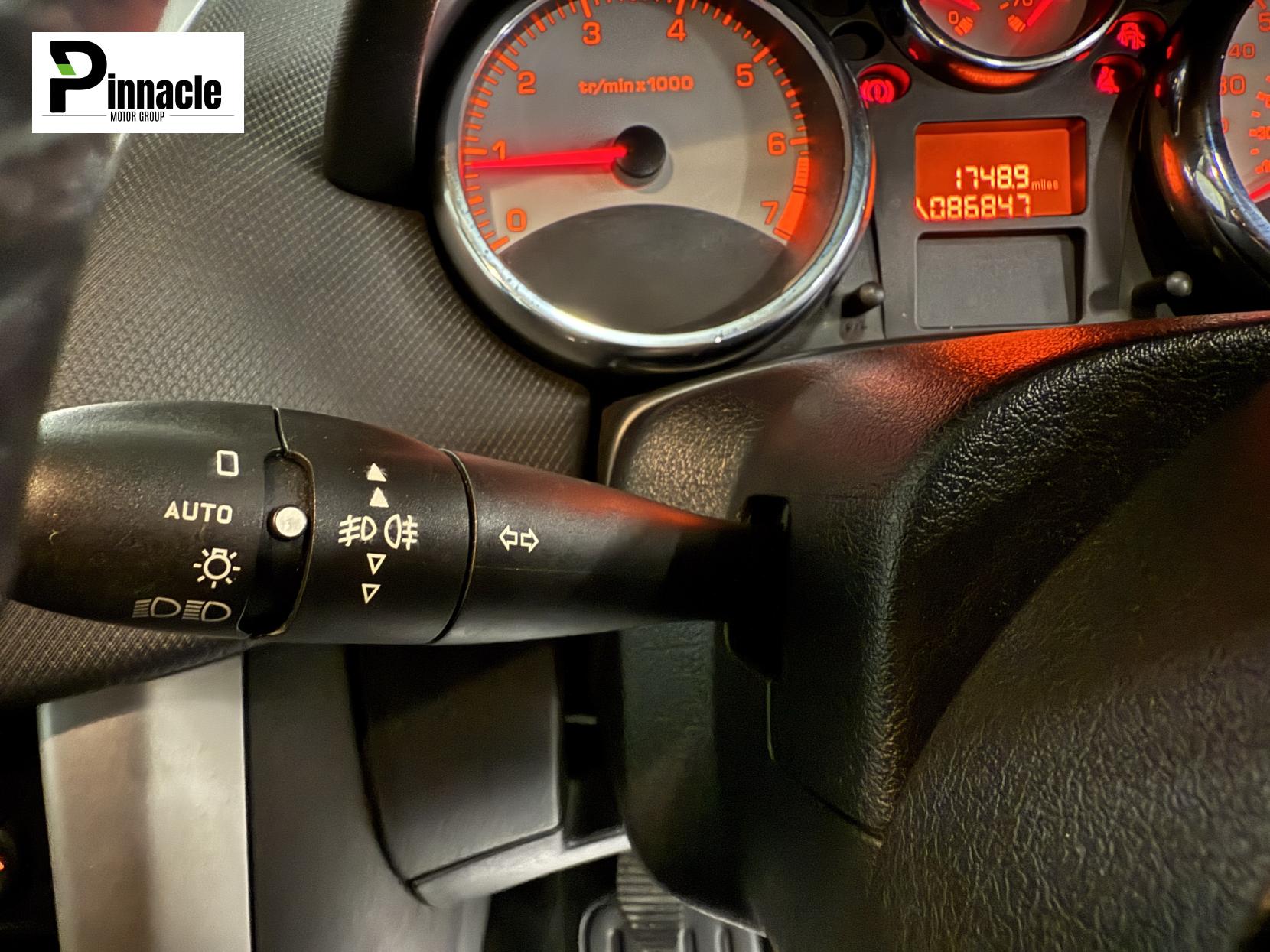 Peugeot 207 1.4 VTi Sport Hatchback 5dr Petrol Manual Euro 4 (95 ps)