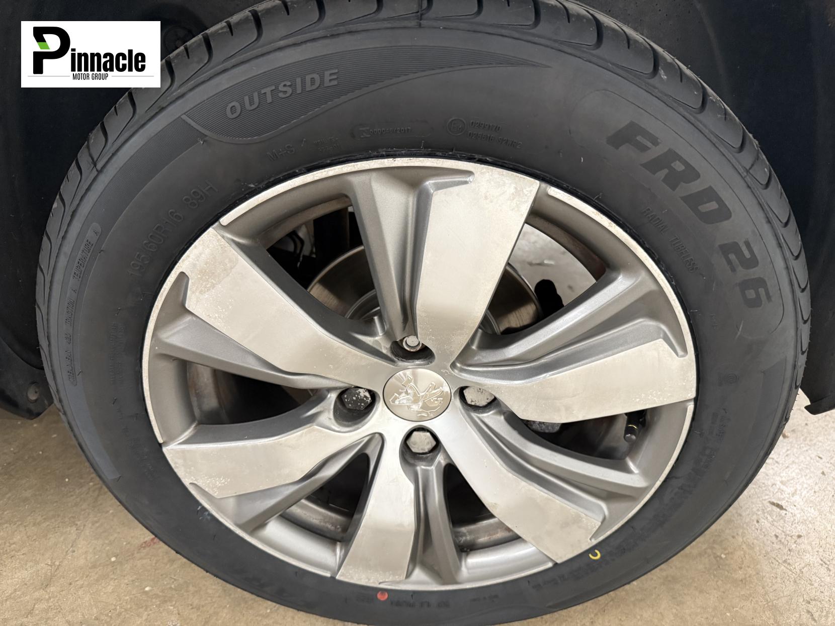 Peugeot 2008 1.2 PureTech Active SUV 5dr Petrol Manual Euro 6 (82 ps)