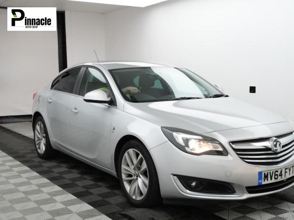 Vauxhall Insignia 1.8 16V SRi Hatchback 5dr Petrol Manual Euro 5 (140 ps)