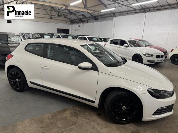 Volkswagen Scirocco 2.0 TDI BlueMotion Tech Hatchback 3dr Diesel Manual Euro 5 (s/s) (Nav) (140 ps)