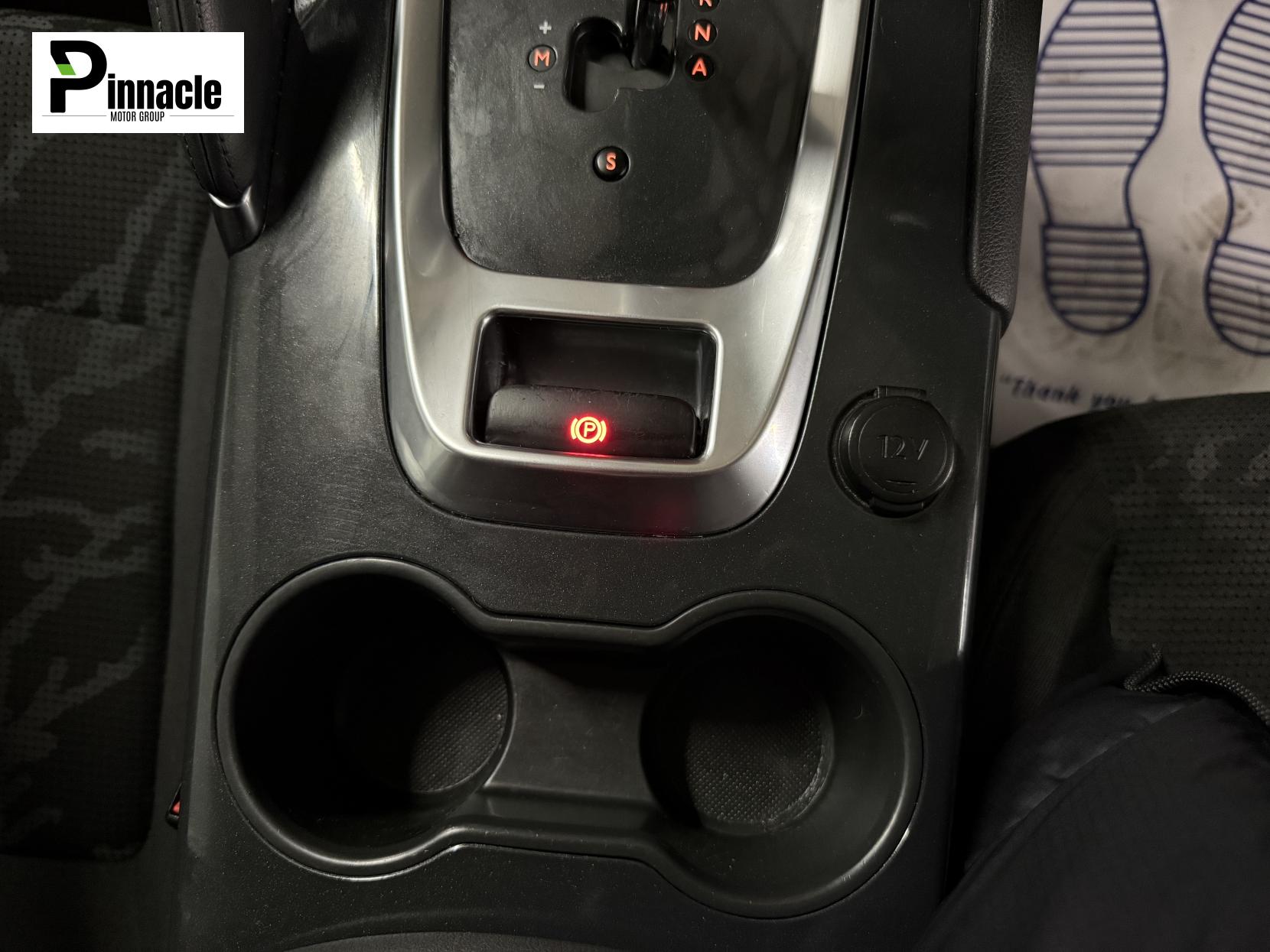 Peugeot 3008 1.6 e-HDi Active SUV 5dr Diesel EGC Euro 5 (s/s) (115 ps)