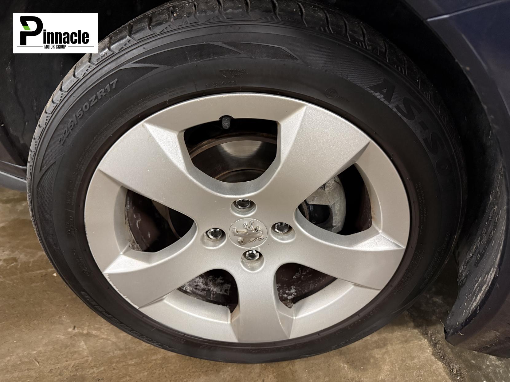 Peugeot 3008 1.6 e-HDi Active SUV 5dr Diesel EGC Euro 5 (s/s) (115 ps)