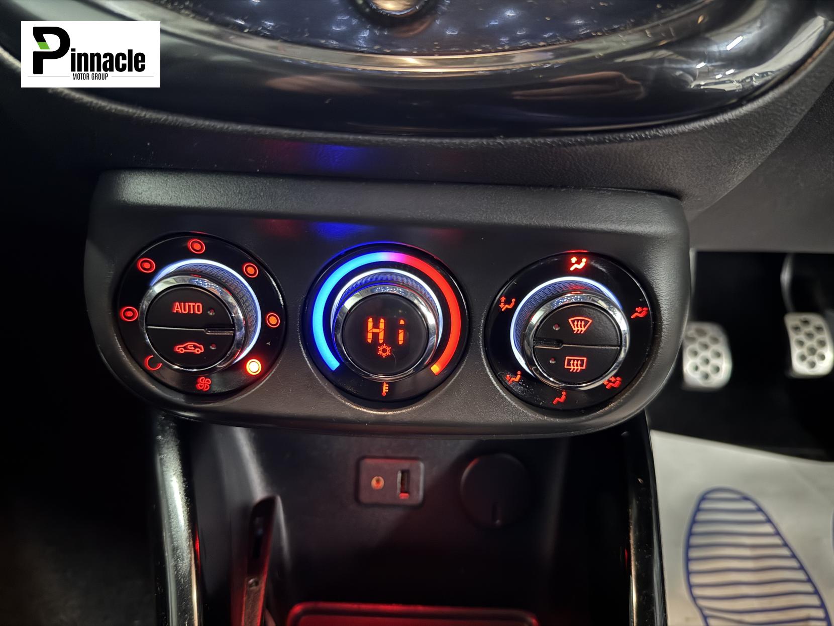 Vauxhall ADAM 1.2 16v SLAM Hatchback 3dr Petrol Manual Euro 5 (70 ps)