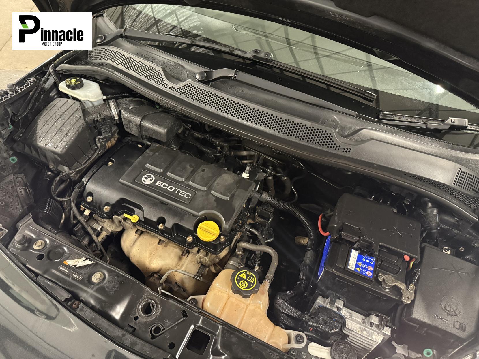 Vauxhall ADAM 1.2 16v SLAM Hatchback 3dr Petrol Manual Euro 5 (70 ps)