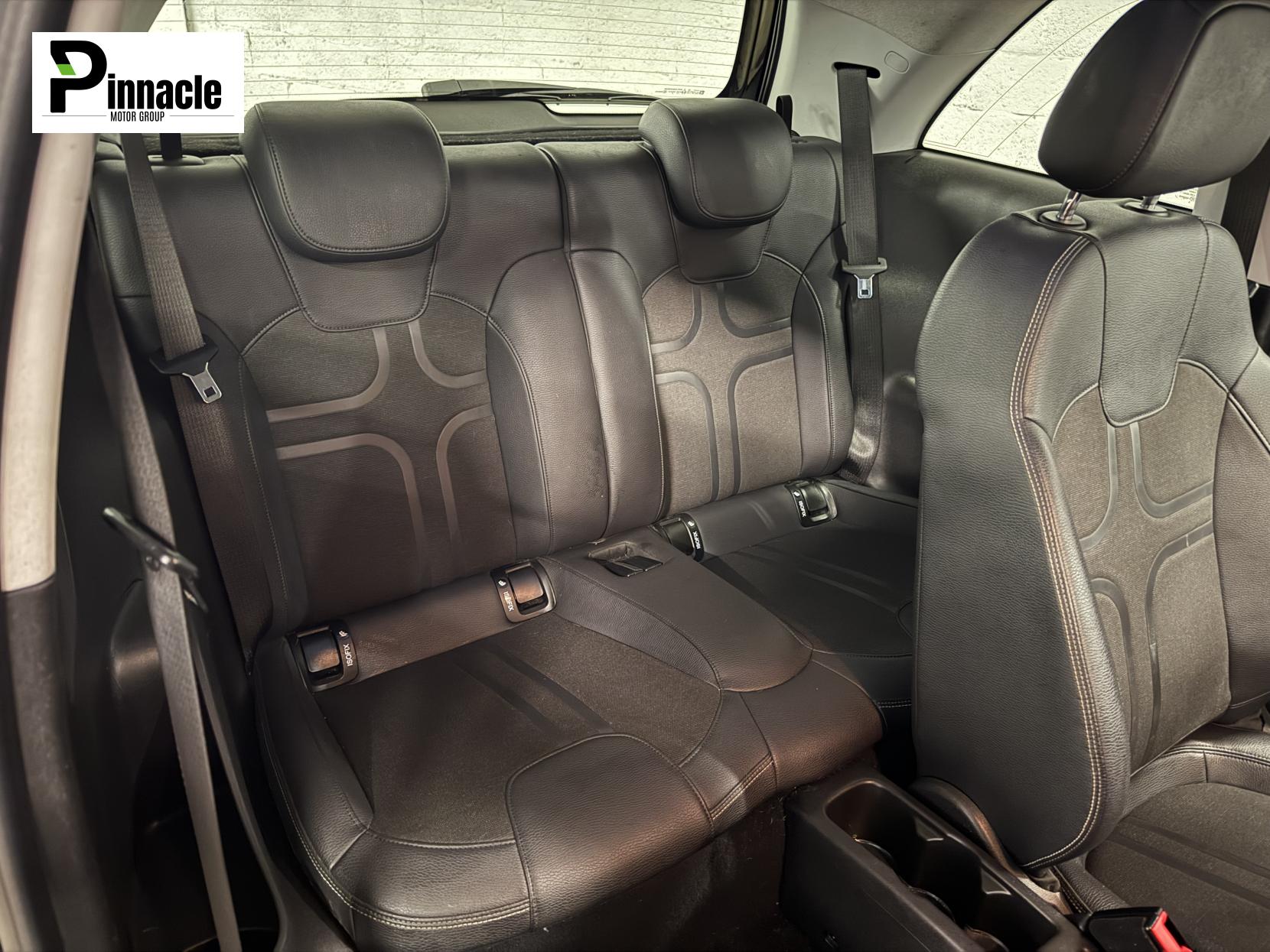 Vauxhall ADAM 1.2 16v SLAM Hatchback 3dr Petrol Manual Euro 5 (70 ps)