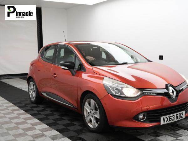 Renault Clio 1.2 16V Dynamique MediaNav Hatchback 5dr Petrol Manual Euro 5 (75 ps)