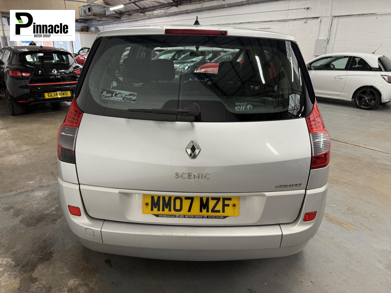 Renault Scenic 1.6 VVT Dynamique MPV 5dr Petrol Manual (182 g/km, 111 bhp)