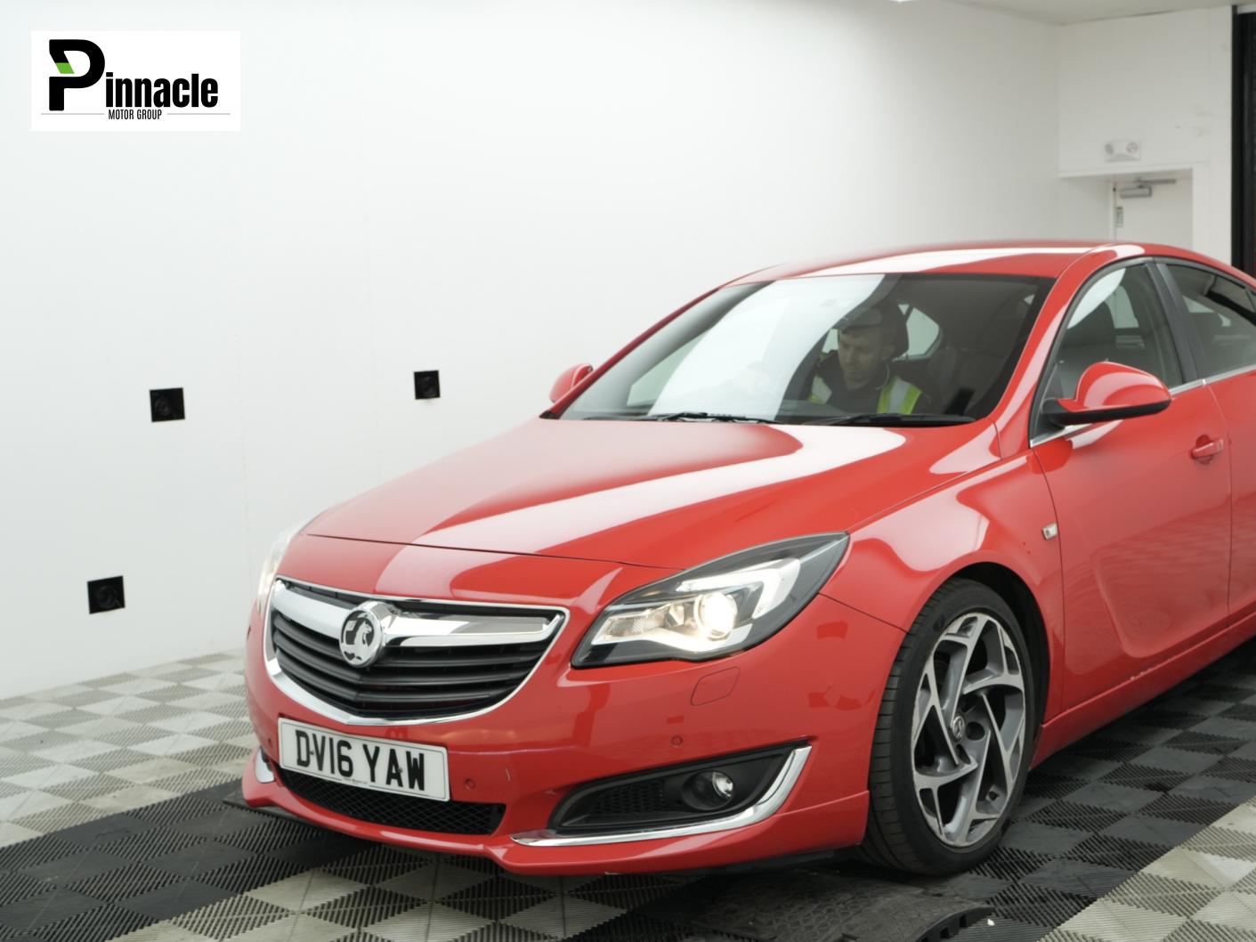 Vauxhall Insignia 2.0 CDTi ecoFLEX Limited Edition Hatchback 5dr Diesel Manual Euro 6 (s/s) (170 ps)