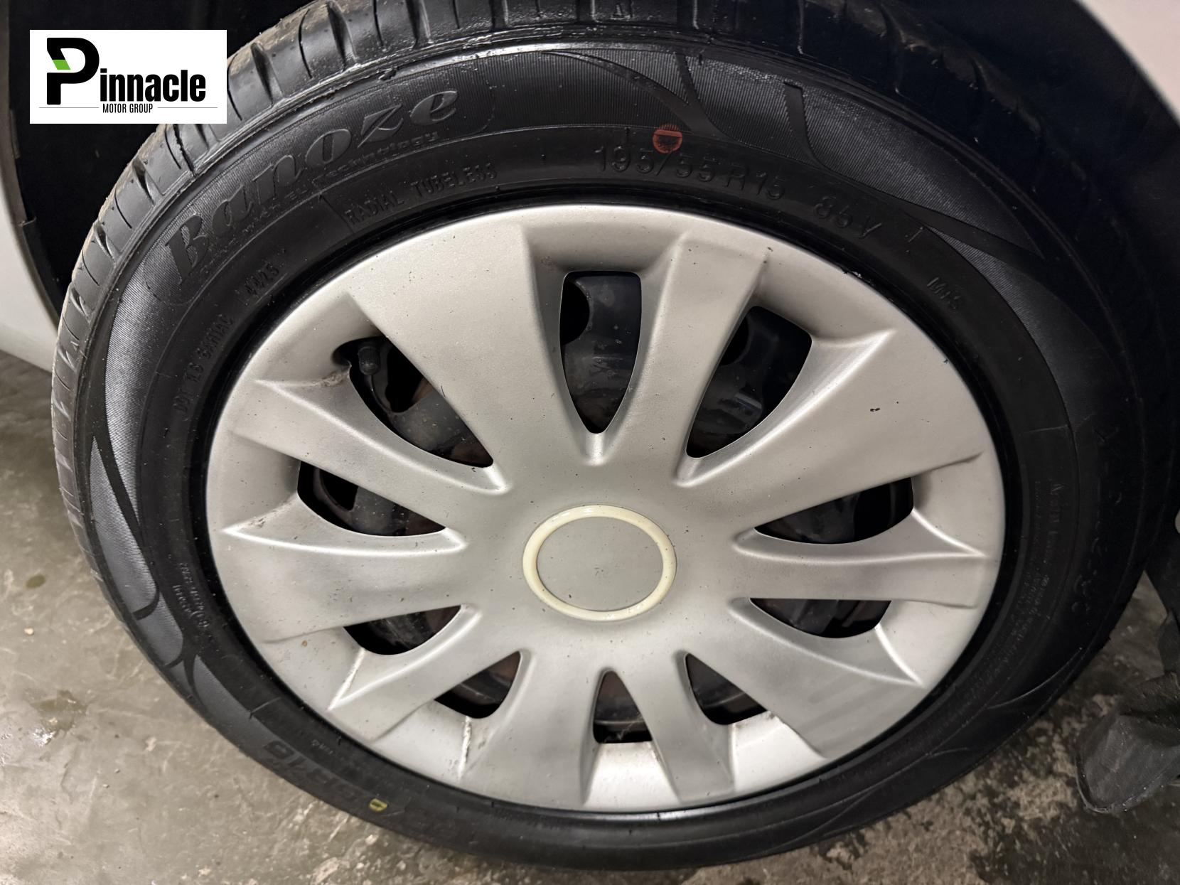 Ford Fiesta 1.25 Style Hatchback 5dr Petrol Manual Euro 5 (82 ps)