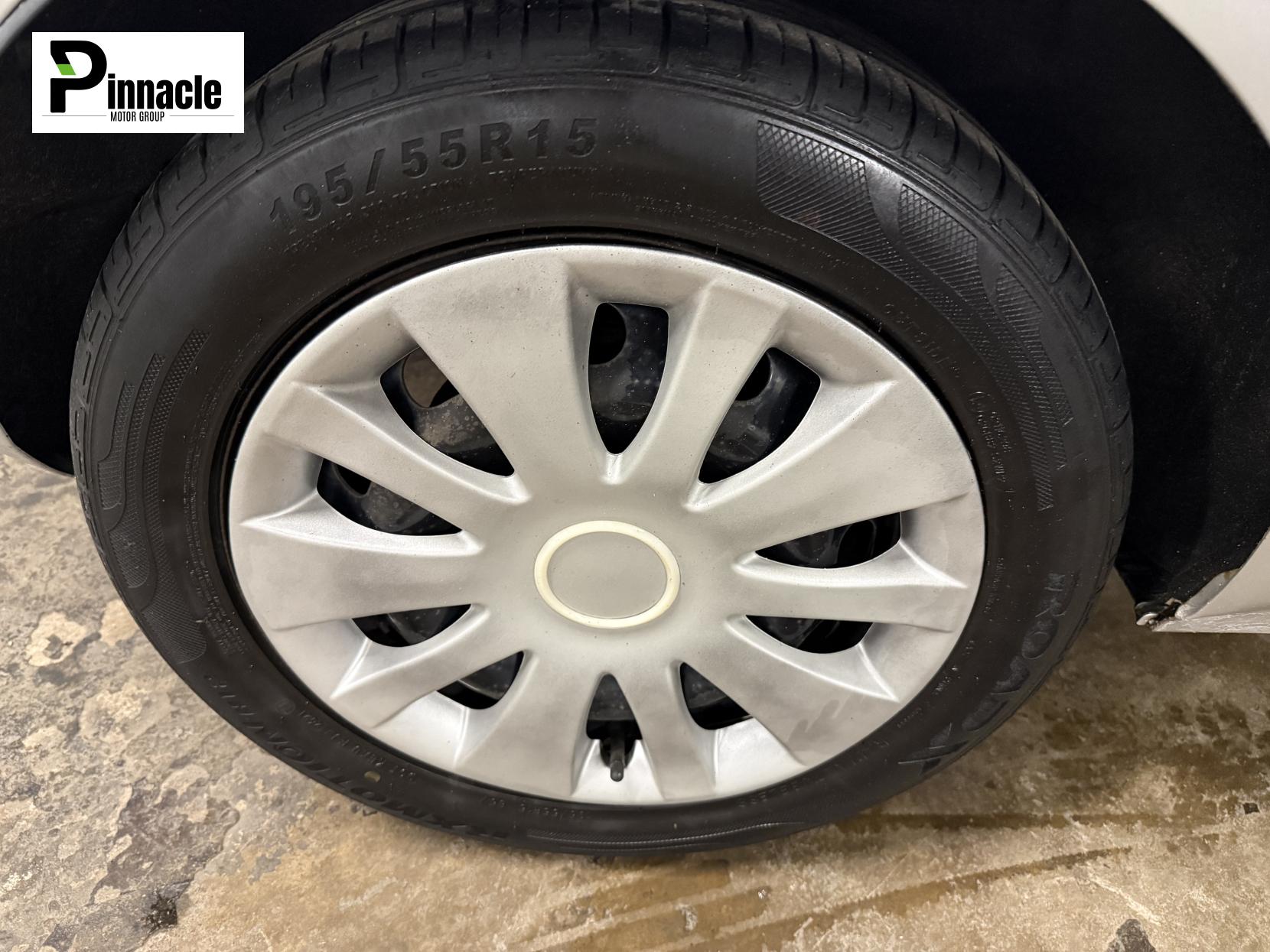 Ford Fiesta 1.25 Style Hatchback 5dr Petrol Manual Euro 5 (82 ps)