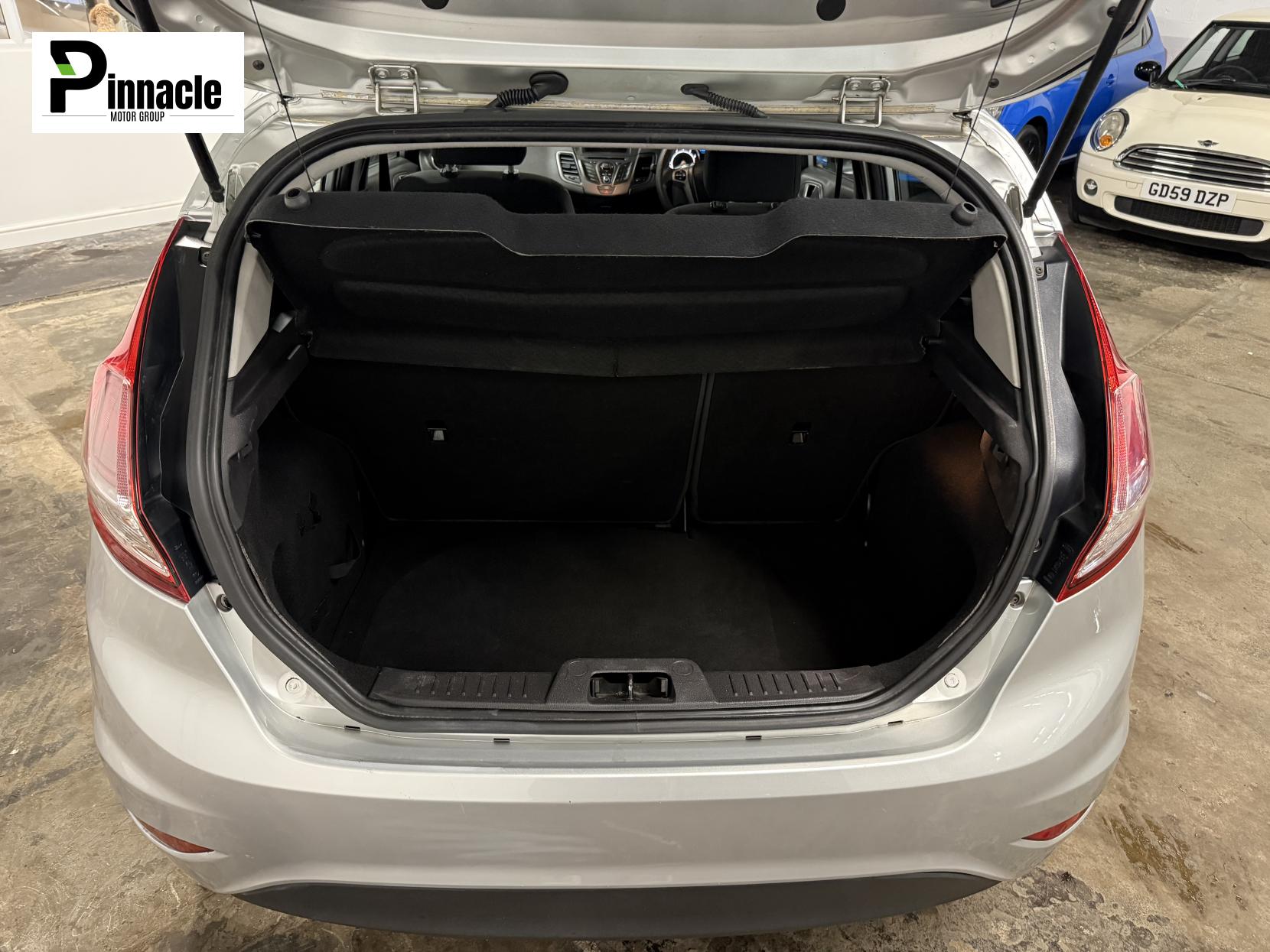 Ford Fiesta 1.25 Style Hatchback 5dr Petrol Manual Euro 5 (82 ps)