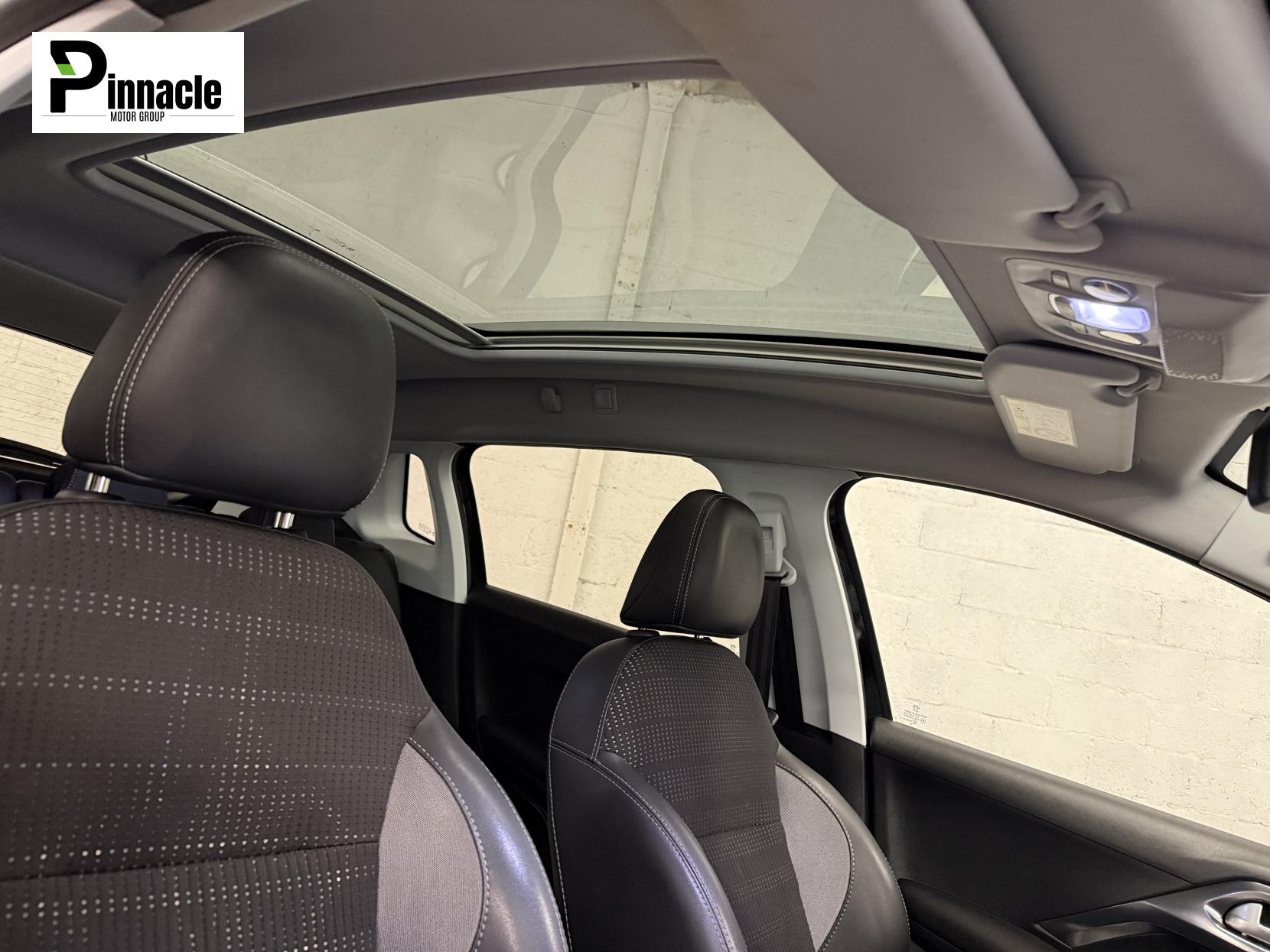 Peugeot 2008 1.2 PureTech Allure Premium SUV 5dr Petrol Manual Euro 6 (s/s) (82 ps)