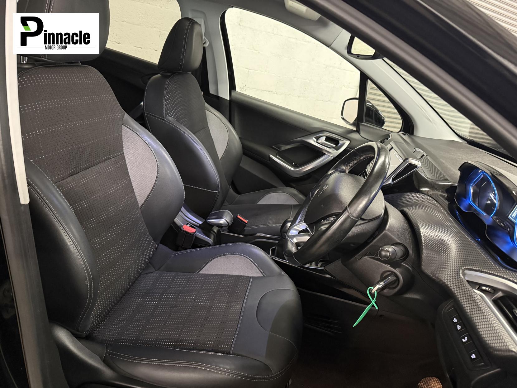 Peugeot 2008 1.2 PureTech Allure Premium SUV 5dr Petrol Manual Euro 6 (s/s) (82 ps)