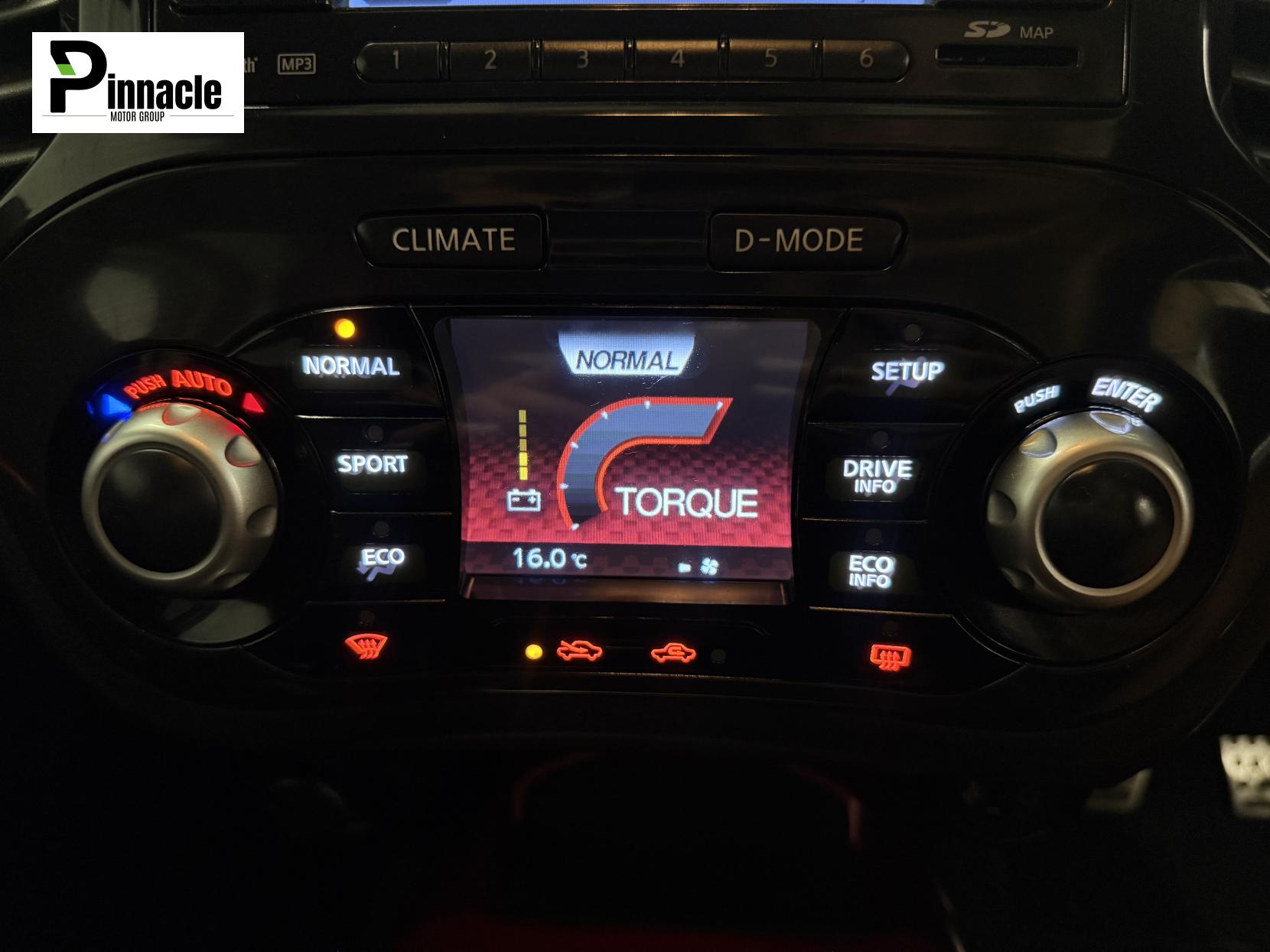 Nissan Juke 1.6 DIG-T Tekna SUV 5dr Petrol Manual Euro 5 (190 ps)