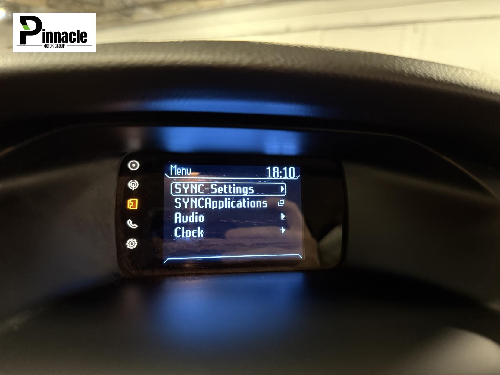 Ford Focus 1.6 TDCi Zetec Hatchback 5dr Diesel Manual Euro 5 (s/s) (115 ps)