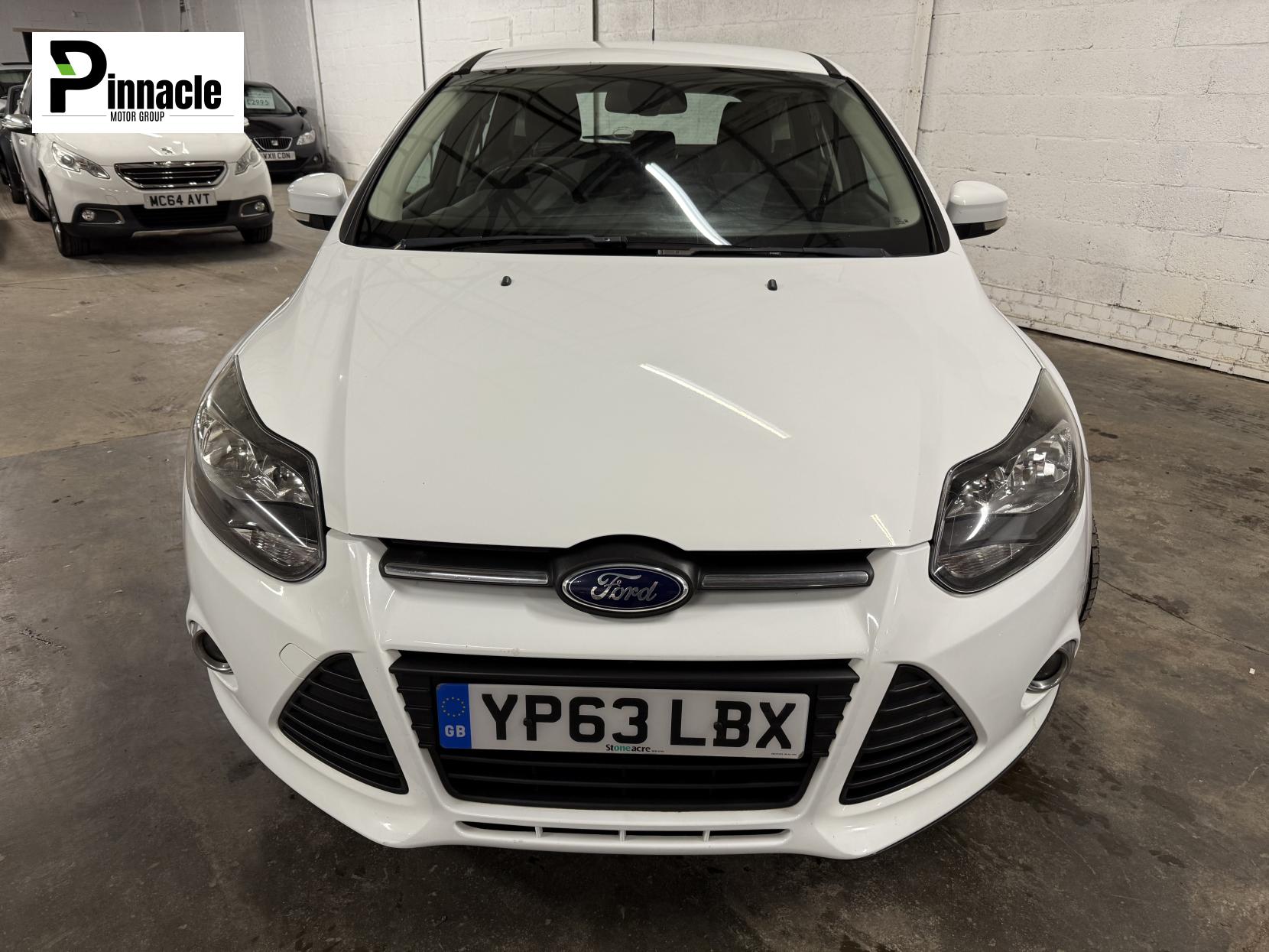 Ford Focus 1.6 TDCi Zetec Hatchback 5dr Diesel Manual Euro 5 (s/s) (115 ps)