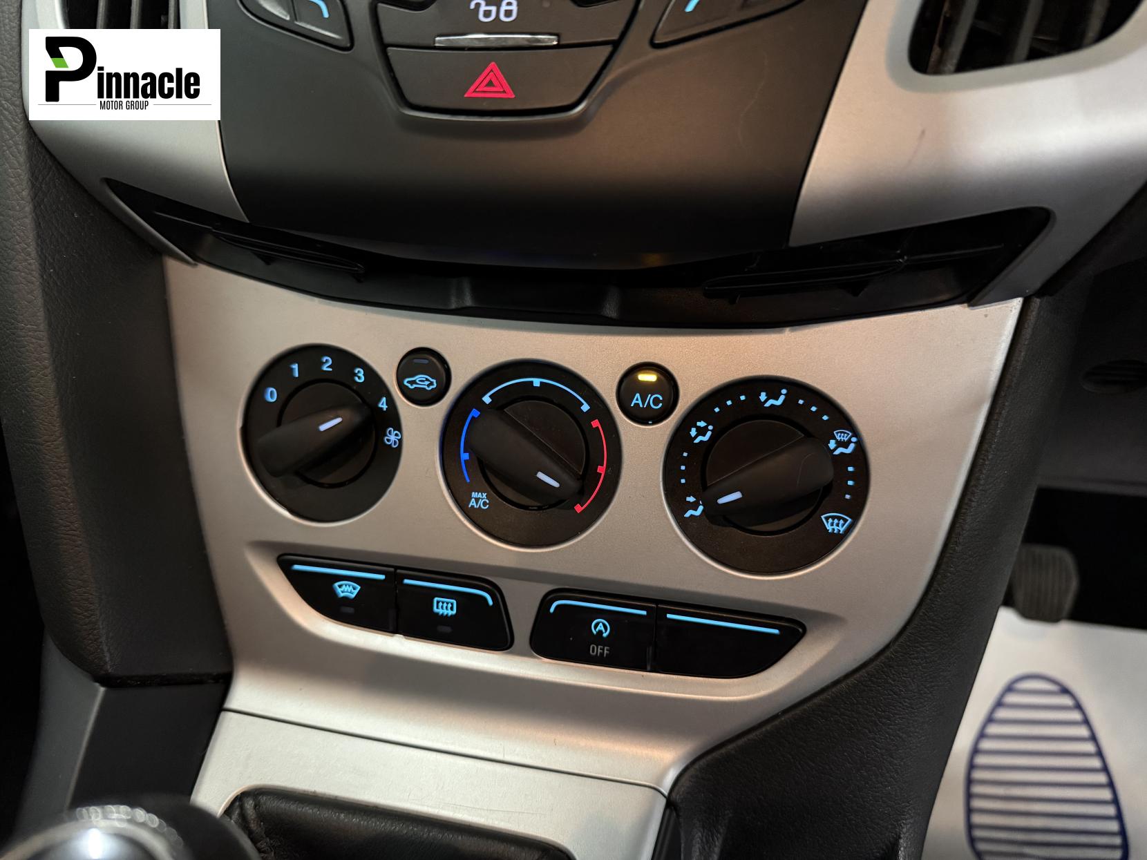 Ford Focus 1.6 TDCi Zetec Hatchback 5dr Diesel Manual Euro 5 (s/s) (115 ps)