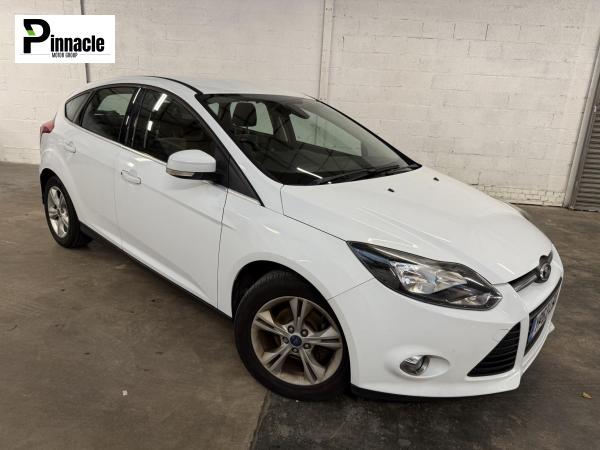 Ford Focus 1.6 TDCi Zetec Hatchback 5dr Diesel Manual Euro 5 (s/s) (115 ps)