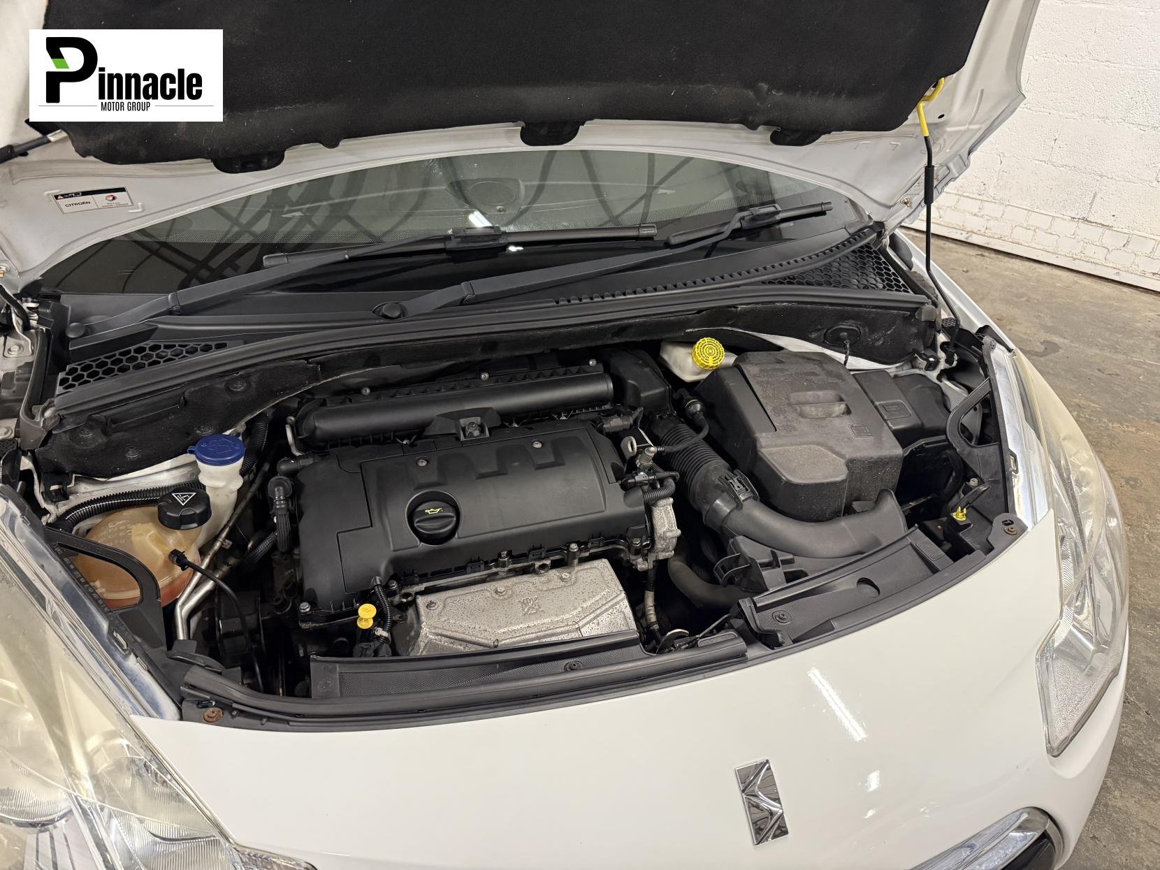 Citroen DS3 1.4 VTi 16V DSign Hatchback 3dr Petrol Manual Euro 5 (95 ps)