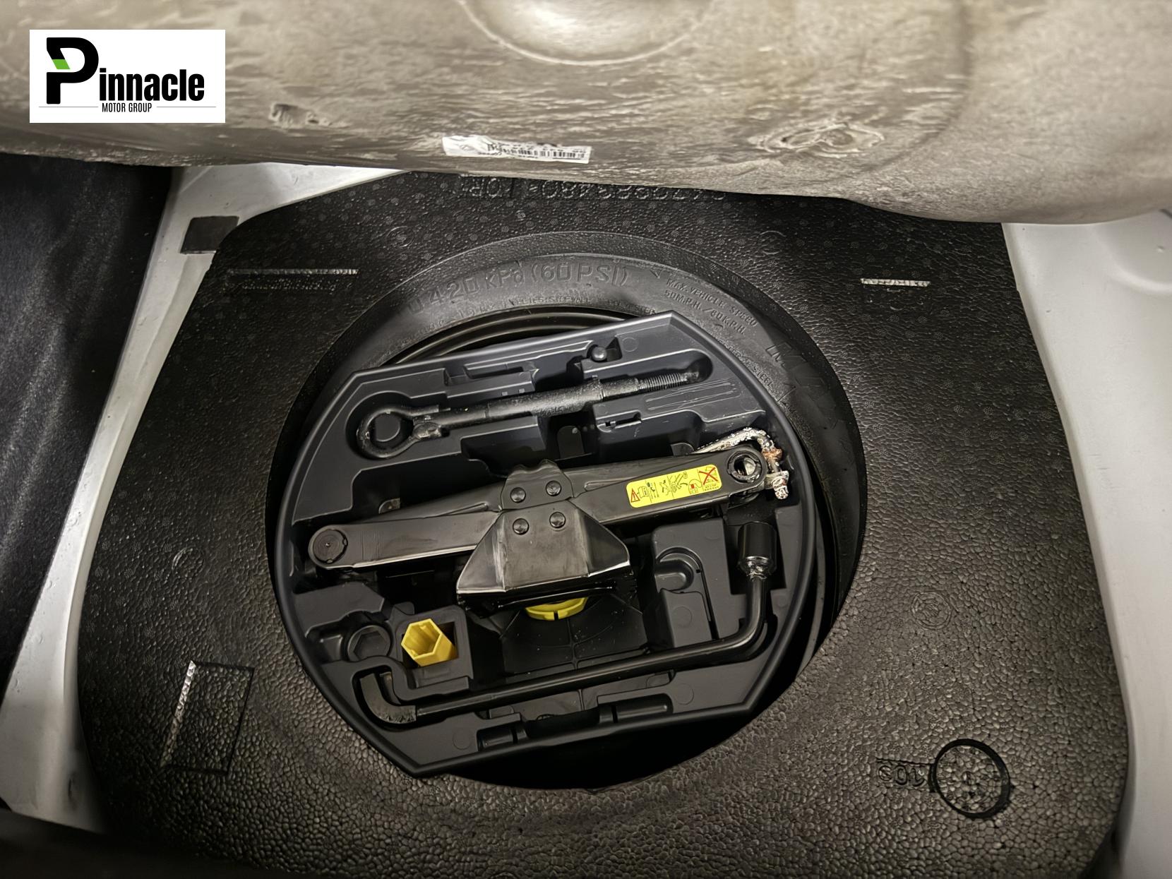 Citroen DS3 1.4 VTi 16V DSign Hatchback 3dr Petrol Manual Euro 5 (95 ps)