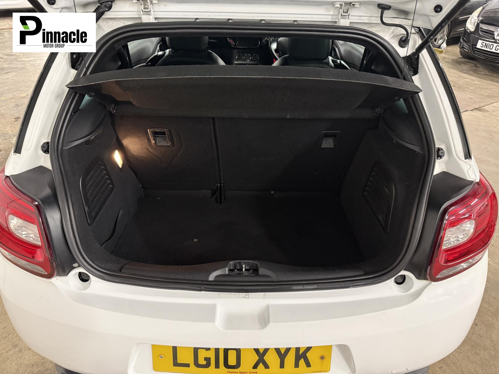 Citroen DS3 1.4 VTi 16V DSign Hatchback 3dr Petrol Manual Euro 5 (95 ps)