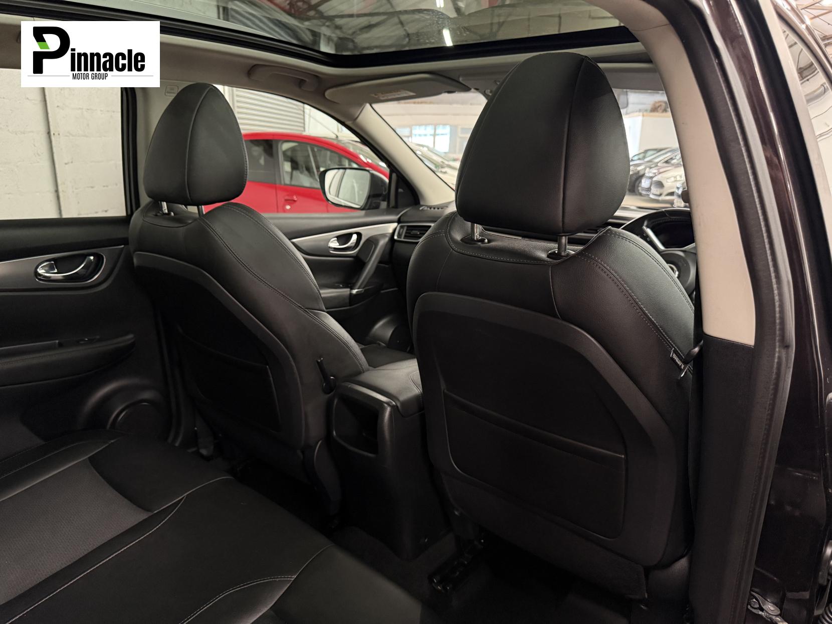 Nissan Qashqai 1.2 DIG-T Tekna SUV 5dr Petrol Manual Euro 6 (s/s) (115 ps)