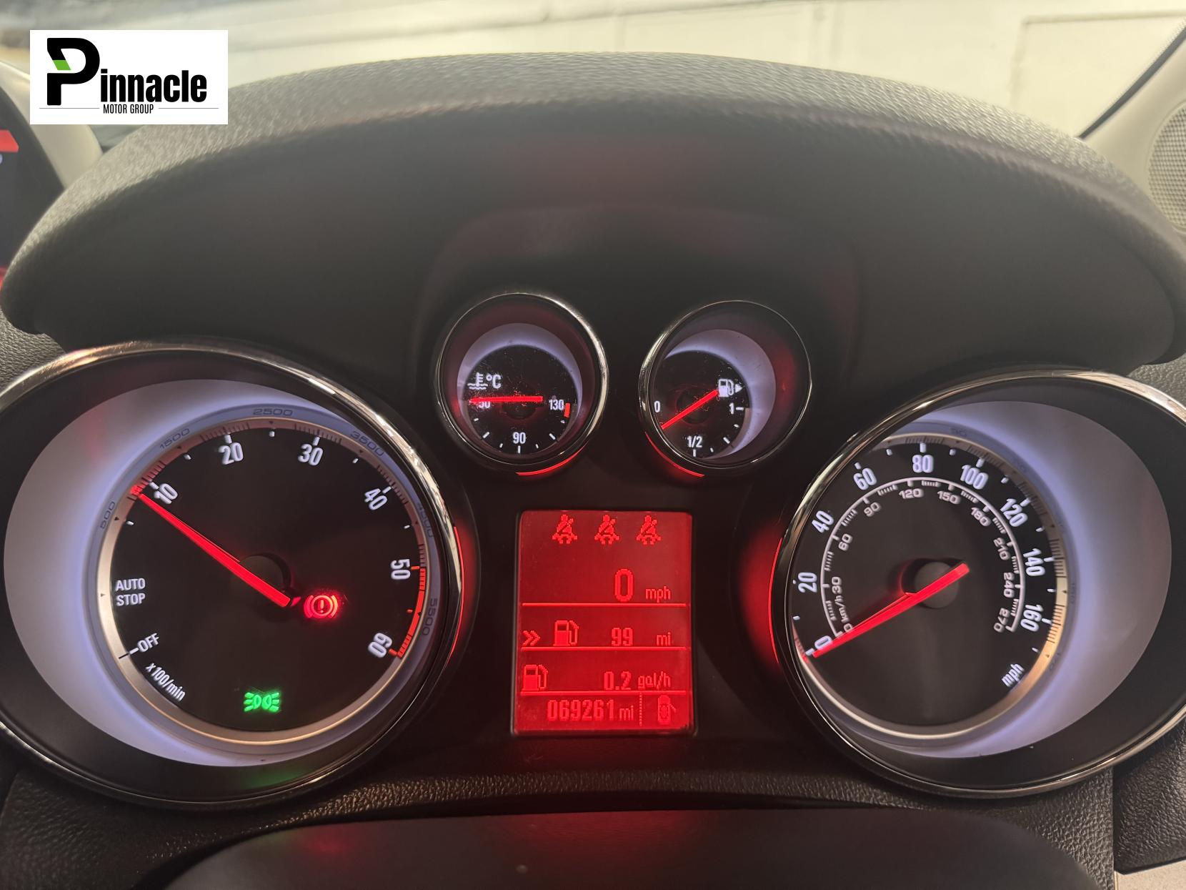 Vauxhall Mokka 1.7 CDTi Tech Line SUV 5dr Diesel Manual 2WD Euro 5 (s/s) (130 ps)