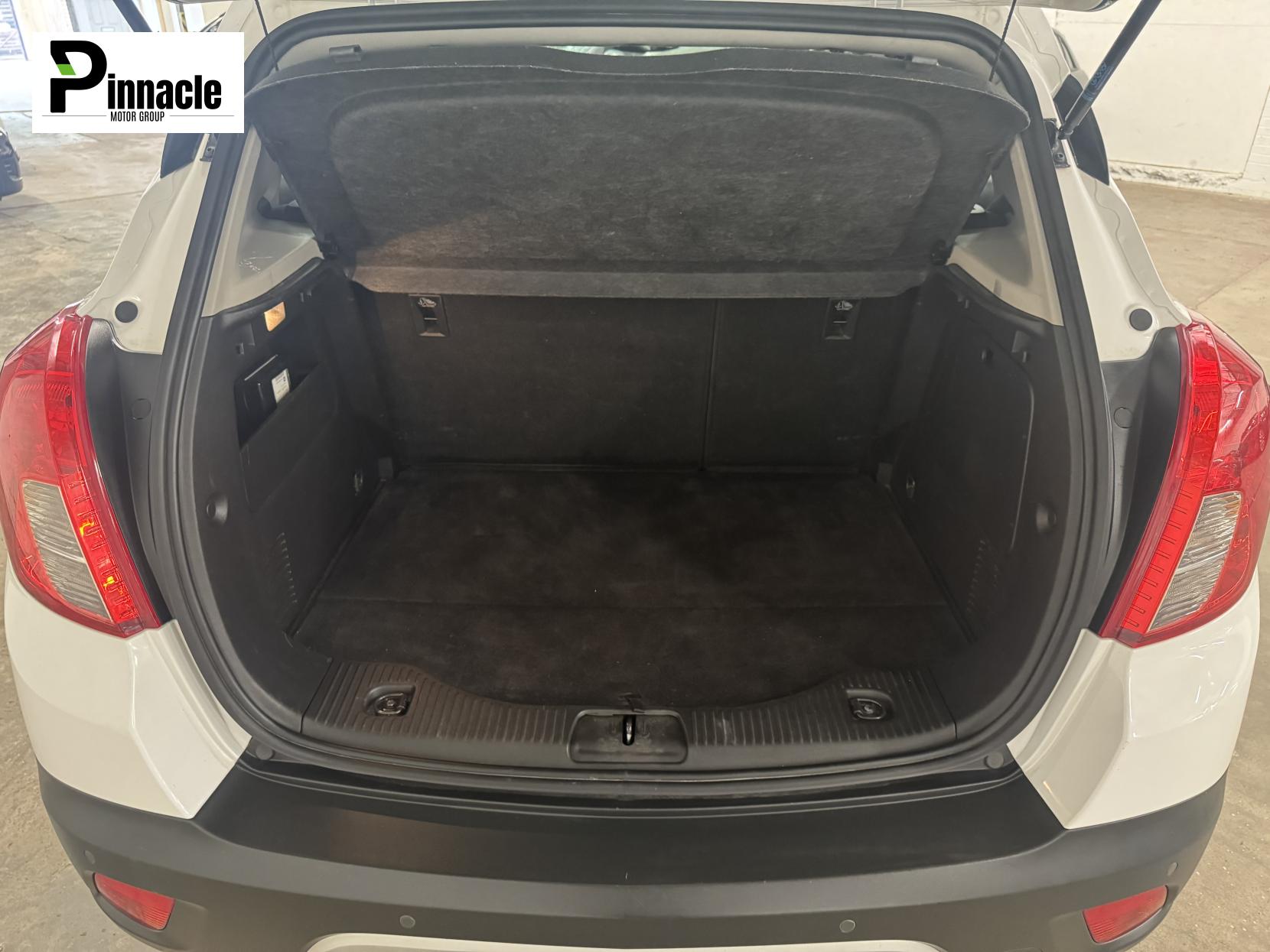 Vauxhall Mokka 1.7 CDTi Tech Line SUV 5dr Diesel Manual 2WD Euro 5 (s/s) (130 ps)