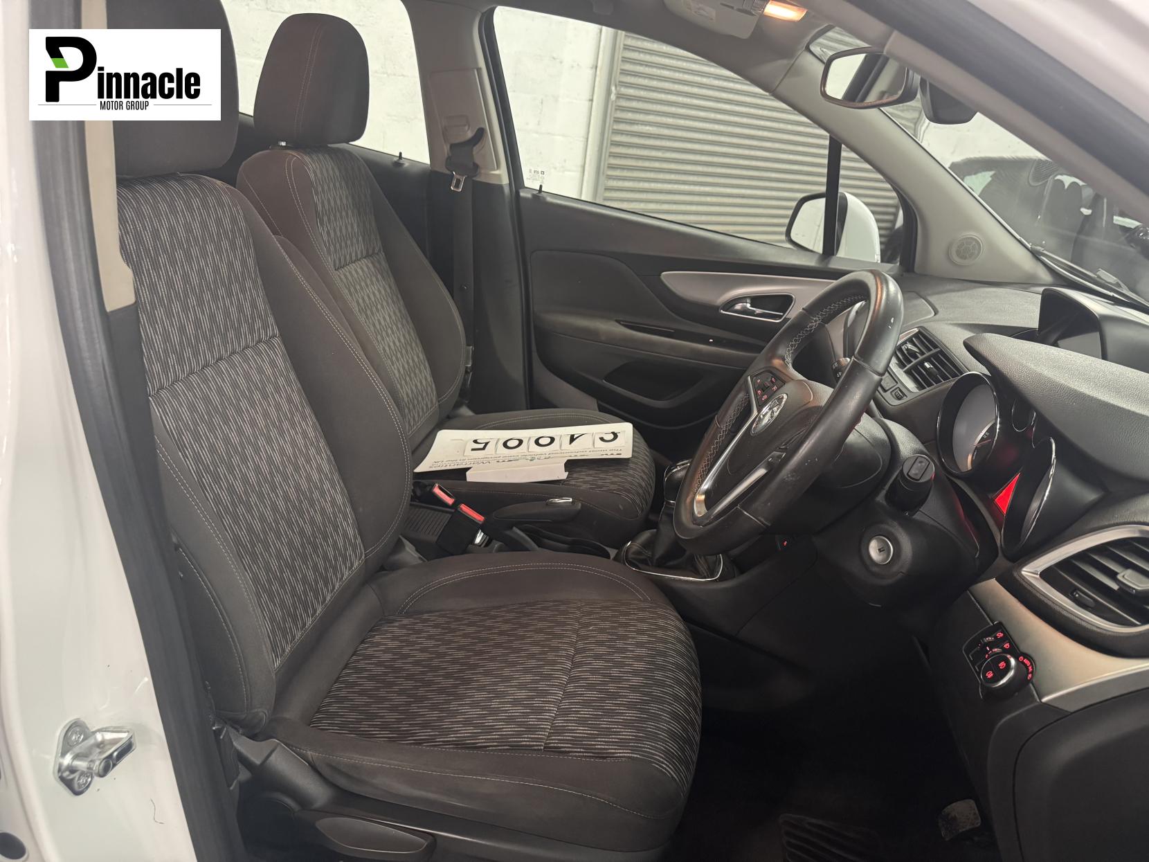 Vauxhall Mokka 1.7 CDTi Tech Line SUV 5dr Diesel Manual 2WD Euro 5 (s/s) (130 ps)