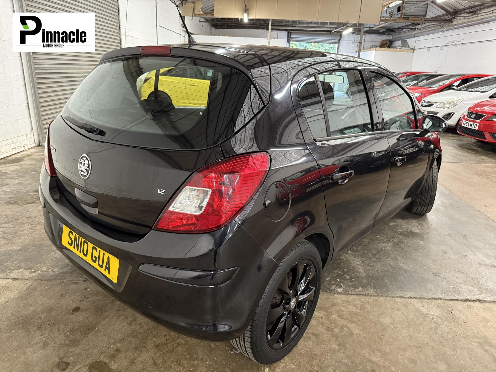 Vauxhall Corsa 1.2i 16v Exclusiv Hatchback 5dr Petrol Manual (124 g/km, 84 bhp)