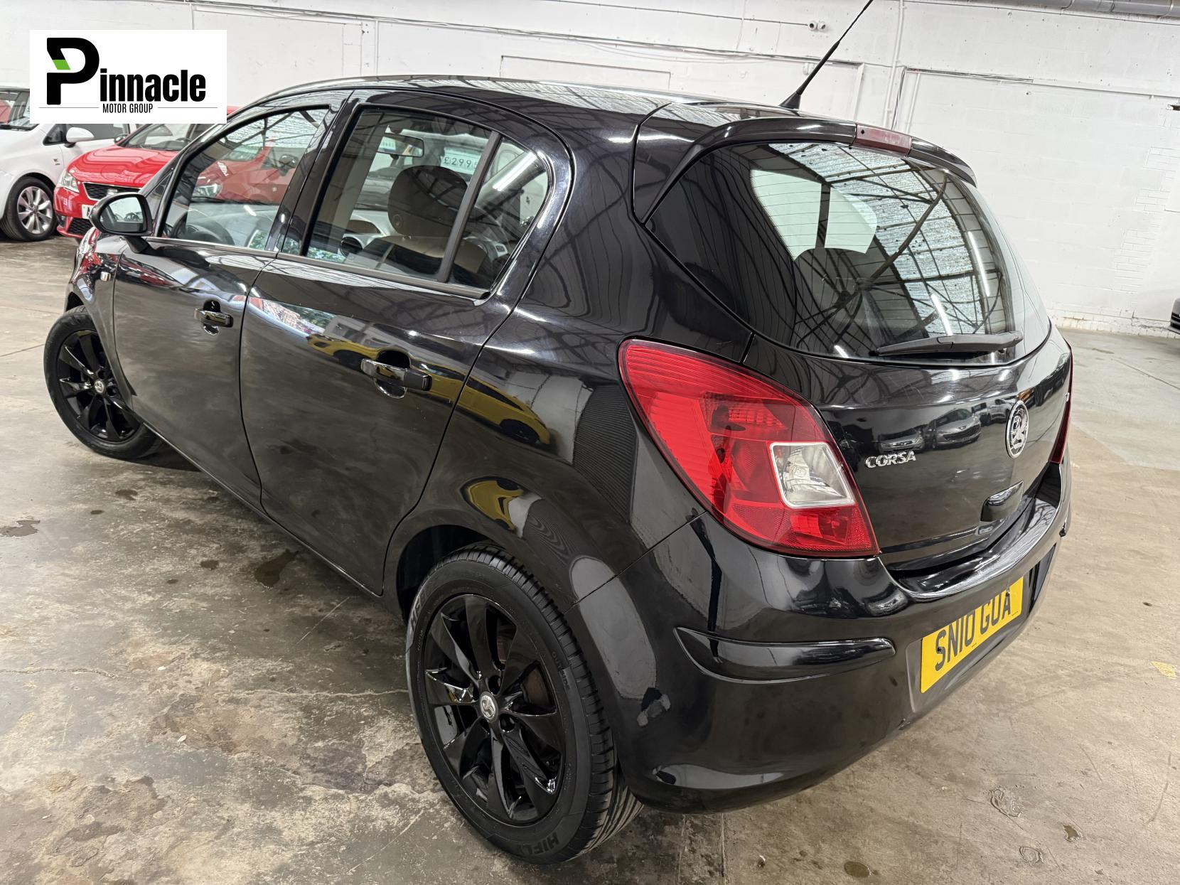 Vauxhall Corsa 1.2i 16v Exclusiv Hatchback 5dr Petrol Manual (124 g/km, 84 bhp)