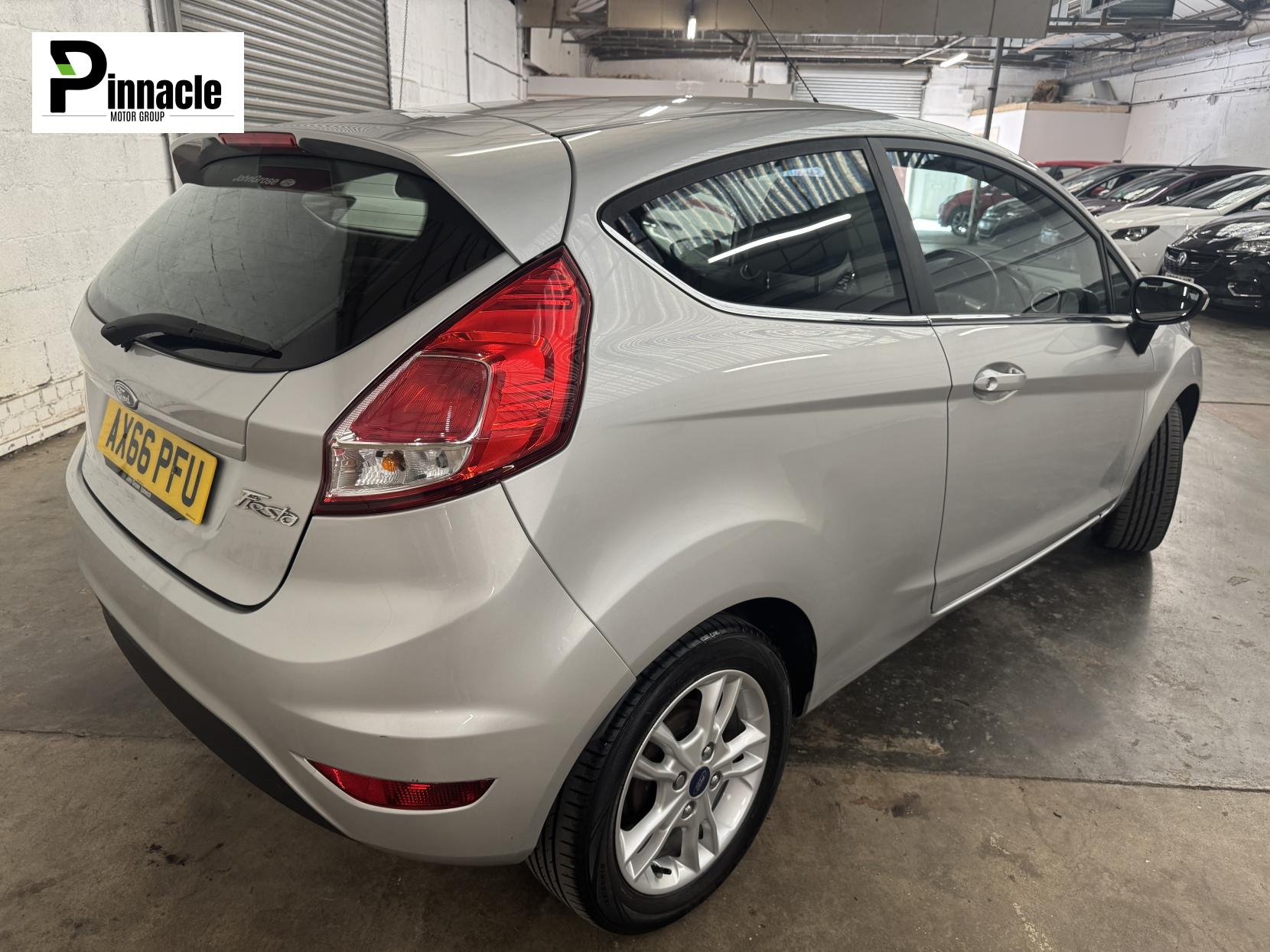 Ford Fiesta 1.25 Zetec Hatchback 3dr Petrol Manual Euro 6 (82 ps)