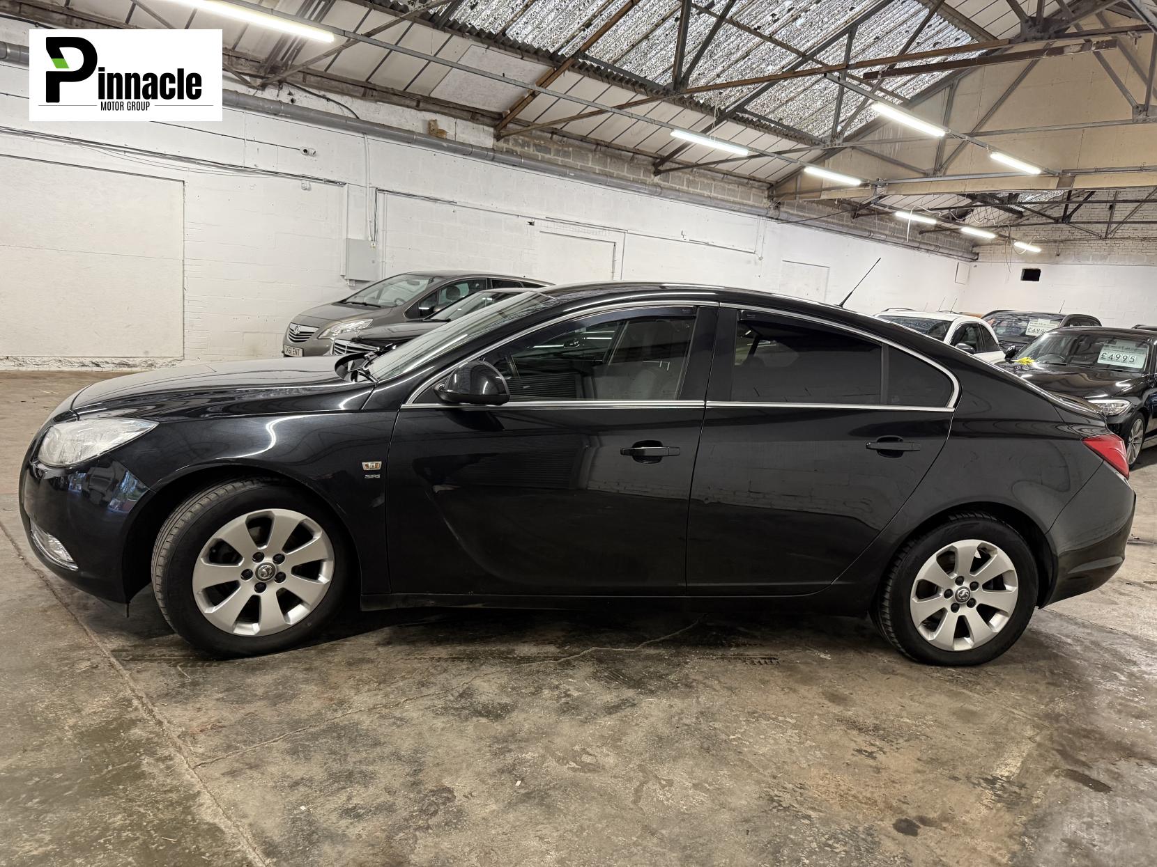 Vauxhall Insignia 2.0 CDTi ecoFLEX SRi Hatchback 5dr Diesel Manual Euro 5 (s/s) (160 ps)