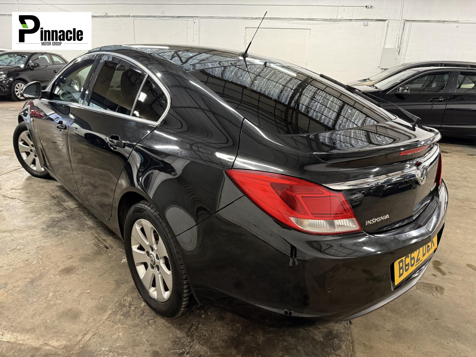 Vauxhall Insignia 2.0 CDTi ecoFLEX SRi Hatchback 5dr Diesel Manual Euro 5 (s/s) (160 ps)