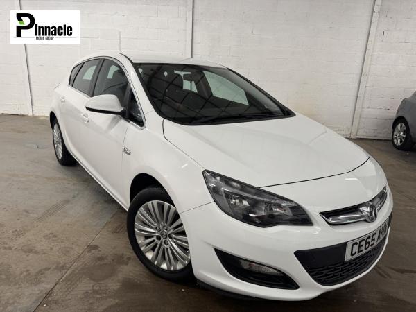Vauxhall Astra 1.4i Excite Hatchback 5dr Petrol Manual Euro 6 (100 ps)