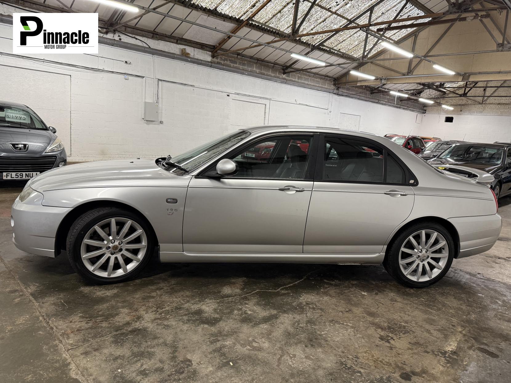 MG ZT 2.5 190 + Saloon 4dr Petrol Manual (239 g/km, 188 bhp)