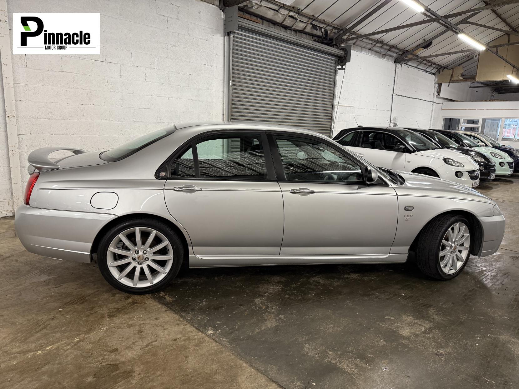 MG ZT 2.5 190 + Saloon 4dr Petrol Manual (239 g/km, 188 bhp)