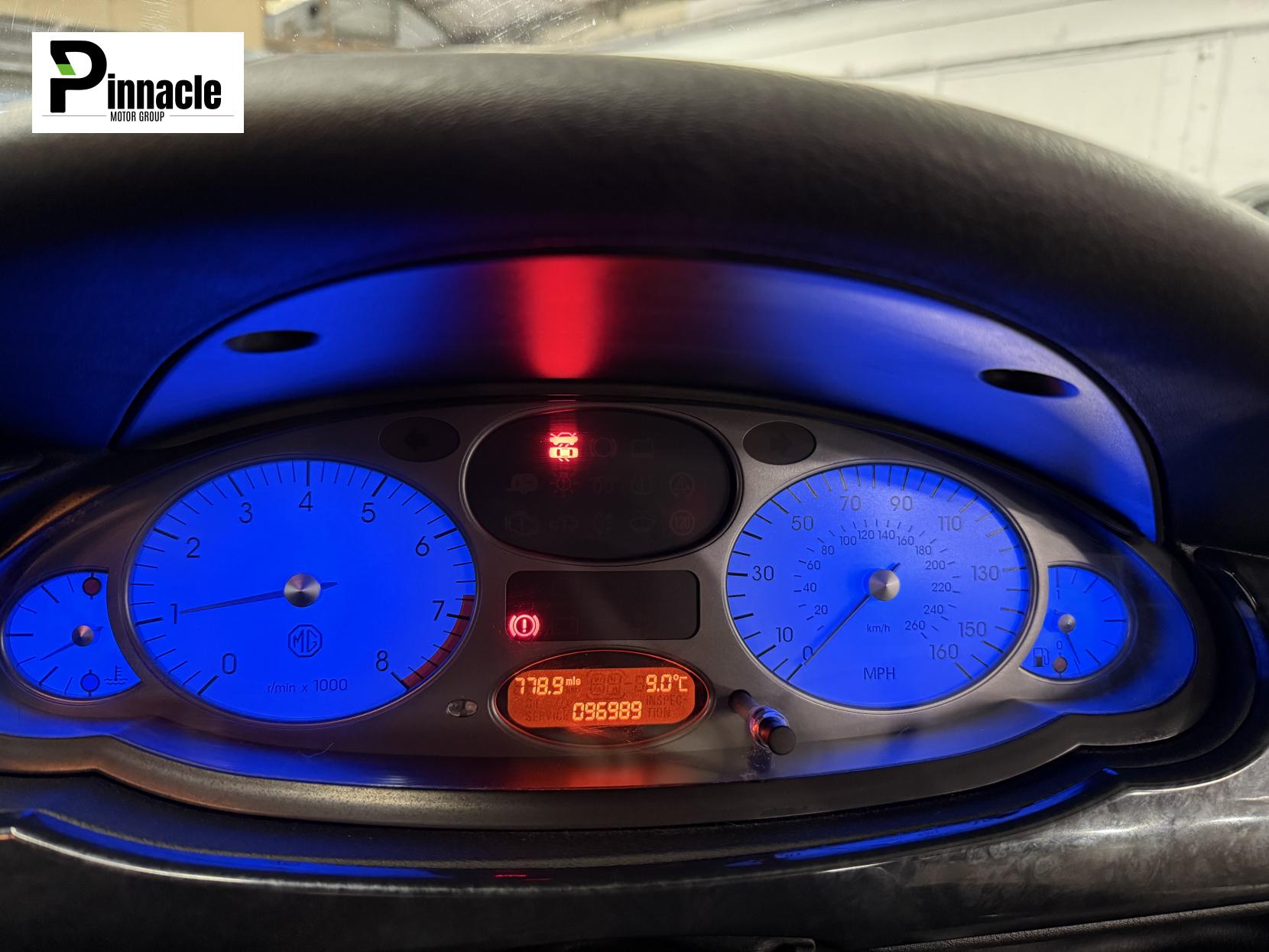 MG ZT 2.5 190 + Saloon 4dr Petrol Manual (239 g/km, 188 bhp)